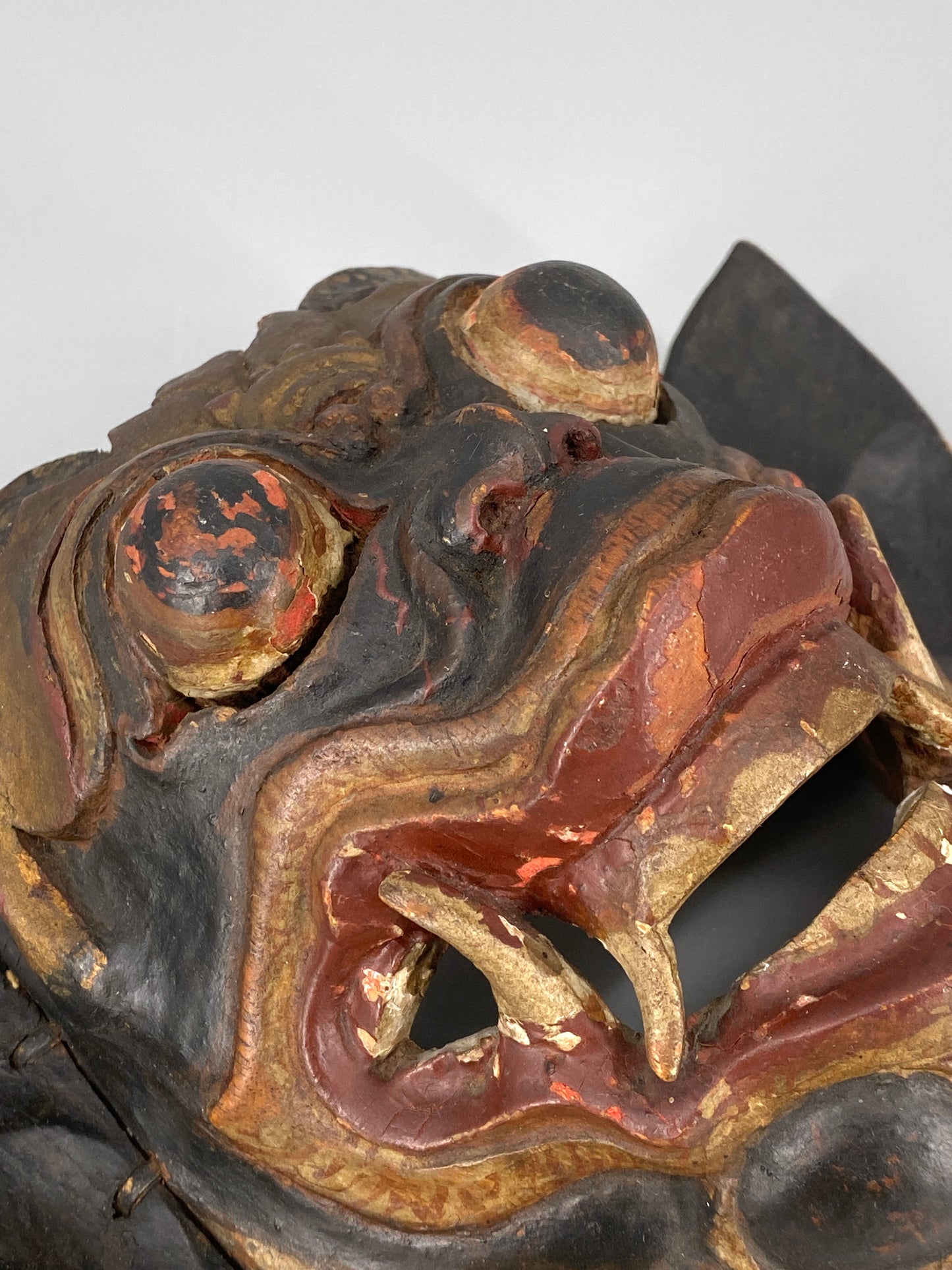 Balinesische Ravana Rakshasa Dämonen Holzmaske, Indonesien, 20. Jhd.