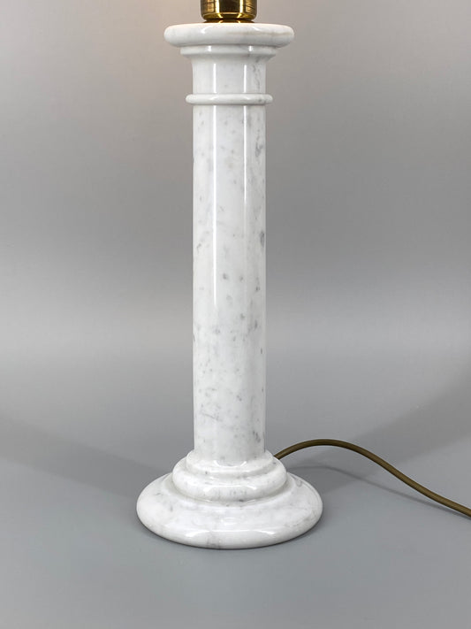 antiker Tischlampenfuß, Säule aus weißem Marmor