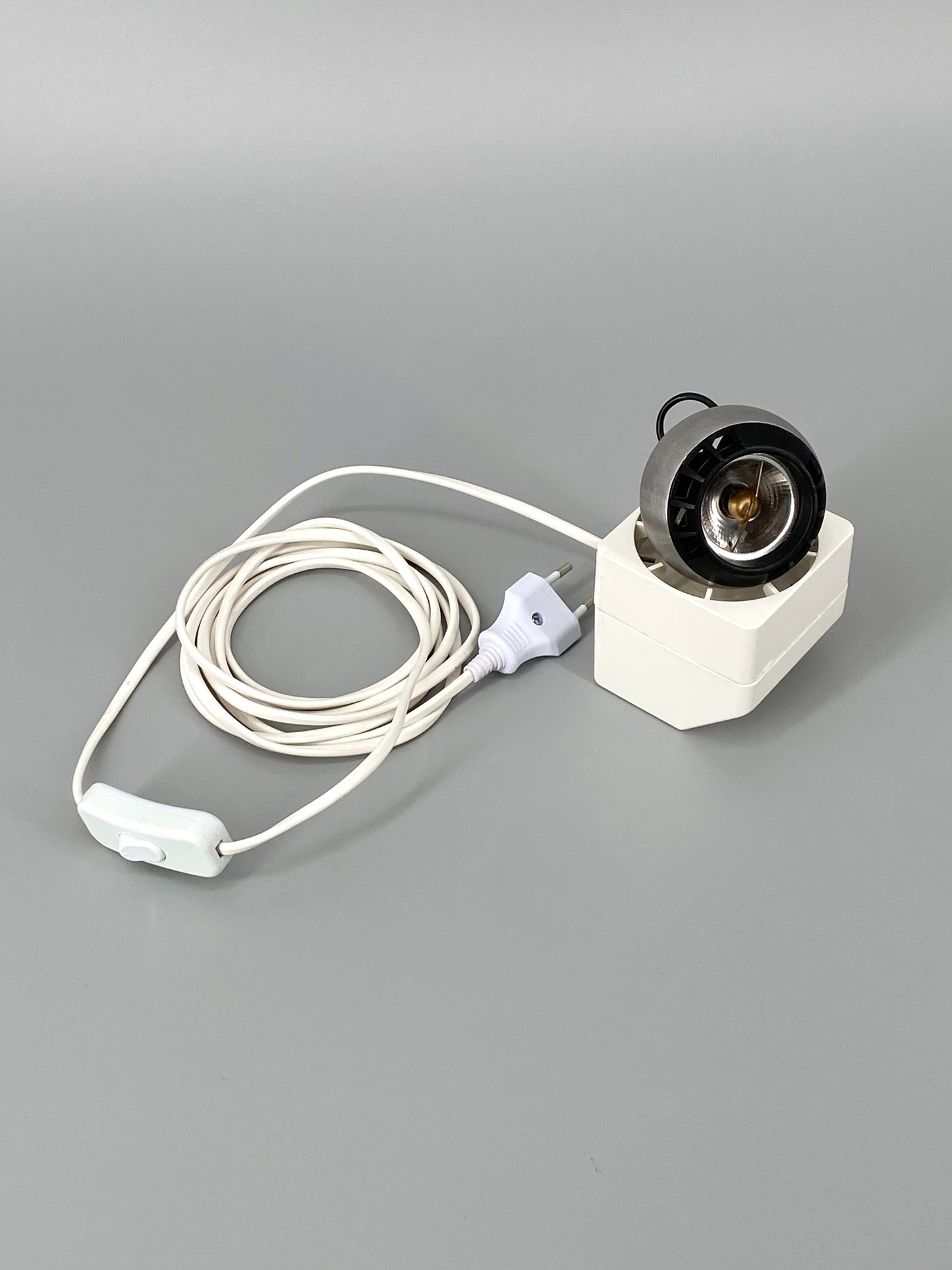 #2 Magnetische Minispot Lampe Beige "41601" von Dieter Witte für Osram, Deutschland, 1970er Jahre