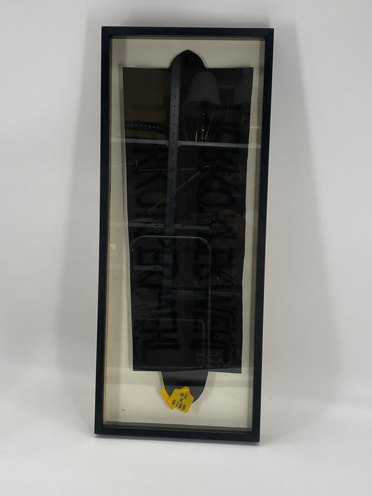 Kunstwerk "Tierkörpermehl" des Künstlers Felix Droese in der Auflage 3/5 signiert, 1997