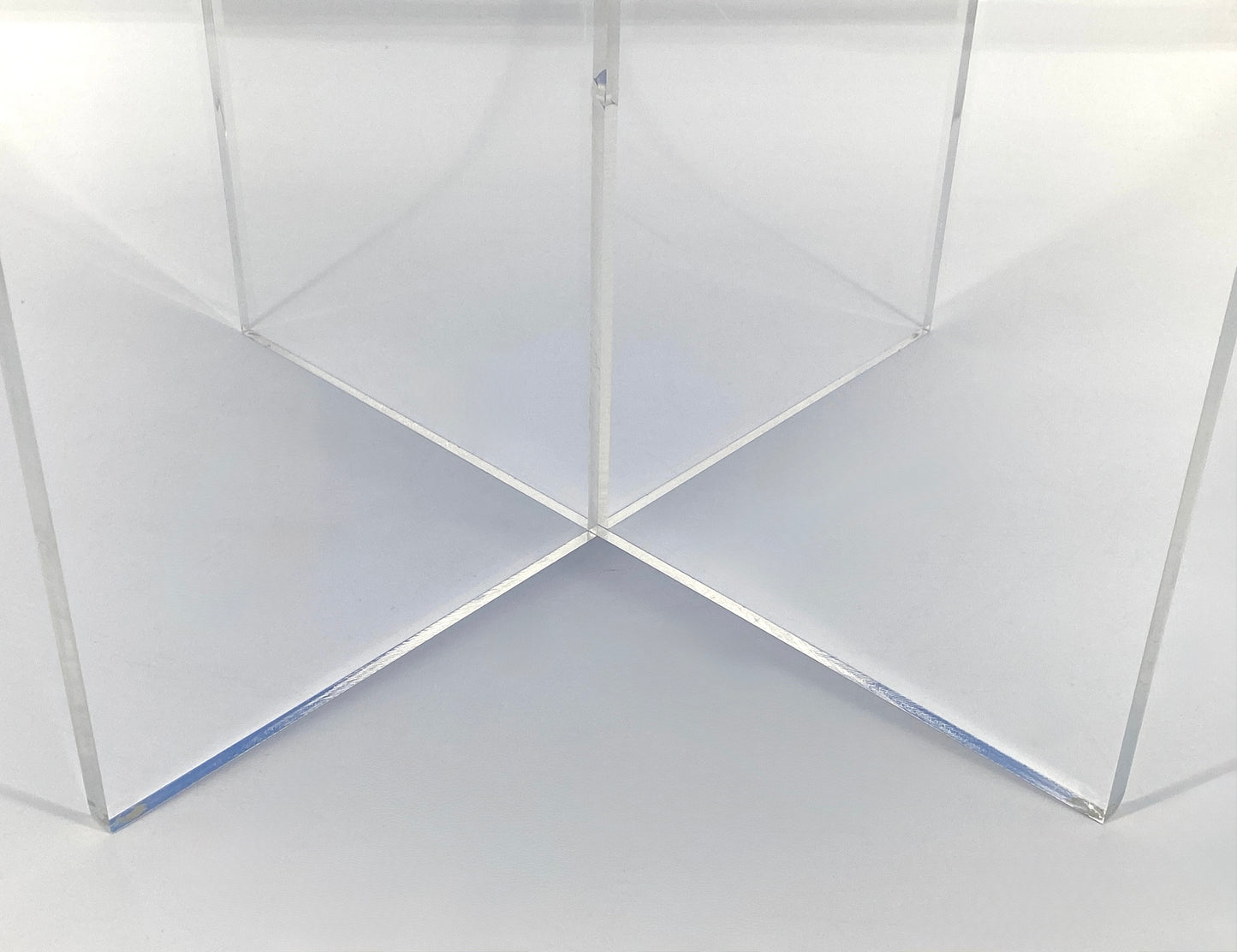 Vasarely Schachbrett mit Zertifikat und Sockel aus Plexiglas, Nr. 476 von 1500