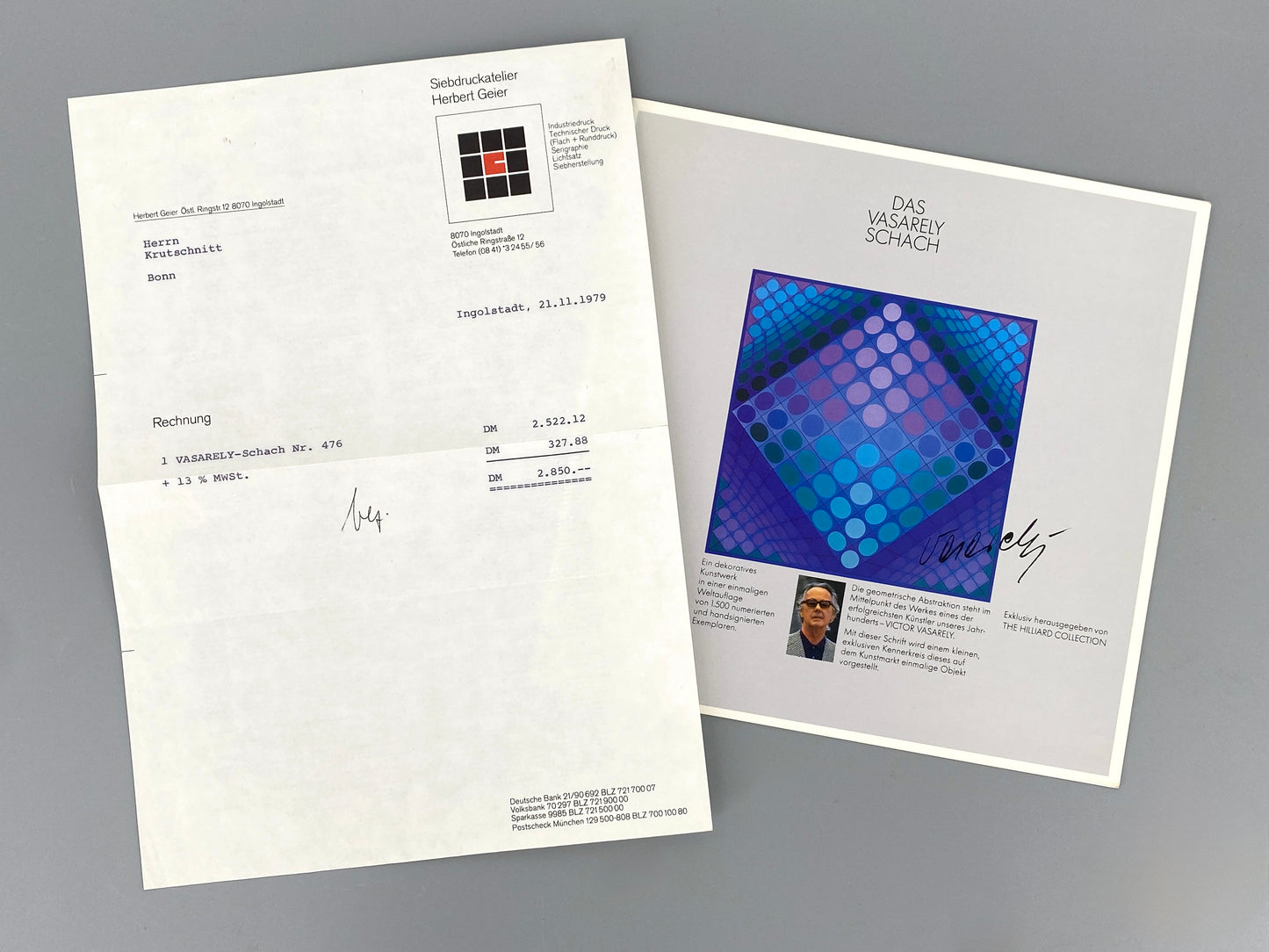 Vasarely Schachbrett mit Zertifikat und Sockel aus Plexiglas, Nr. 476 von 1500