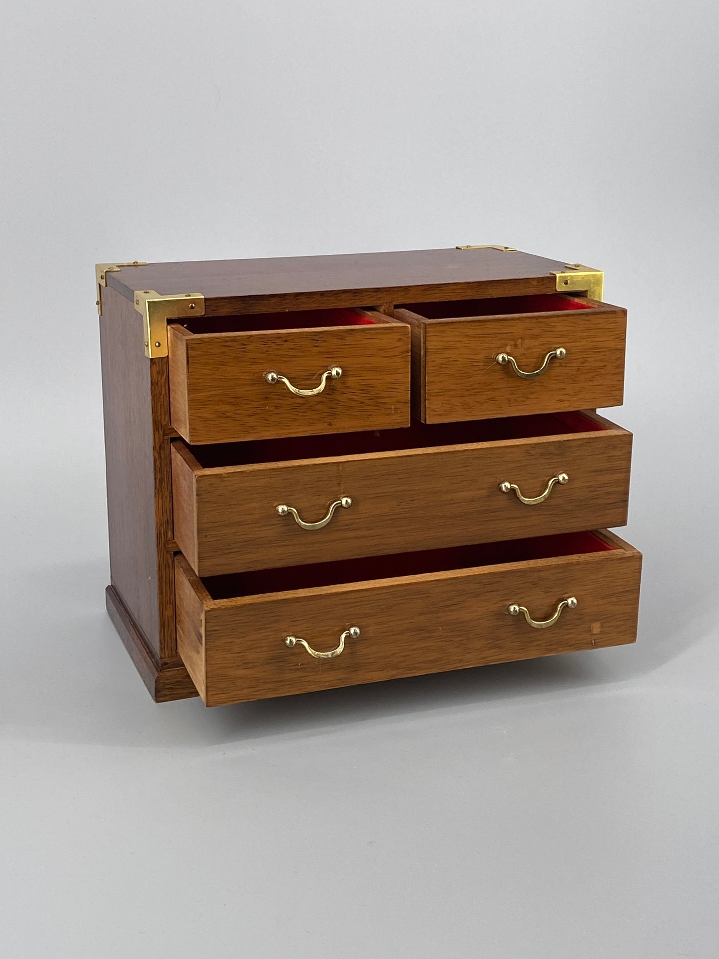 Vintage Schmuckschatulle aus Holz mit 4 Schubladen