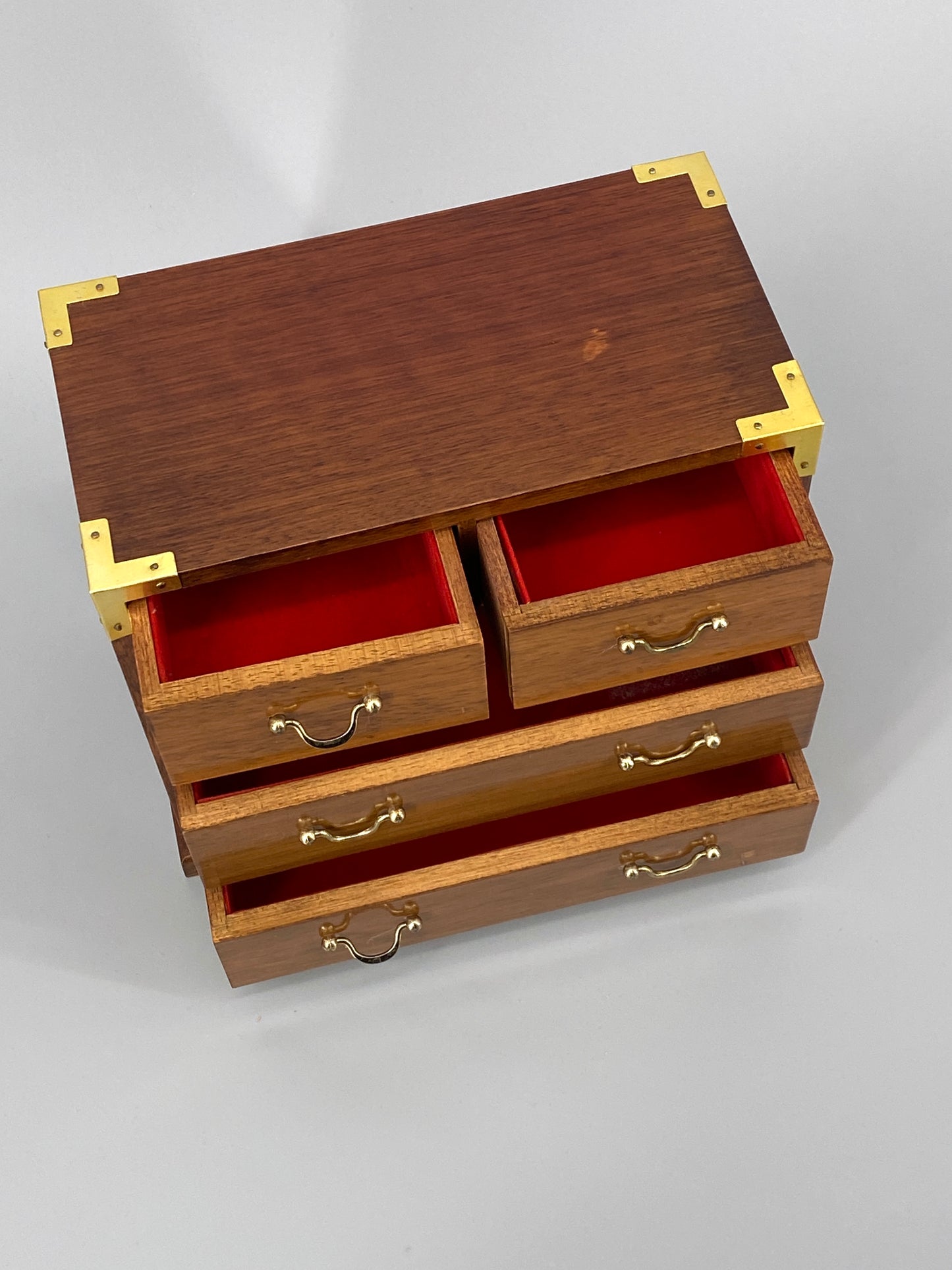 Vintage Schmuckschatulle aus Holz mit 4 Schubladen