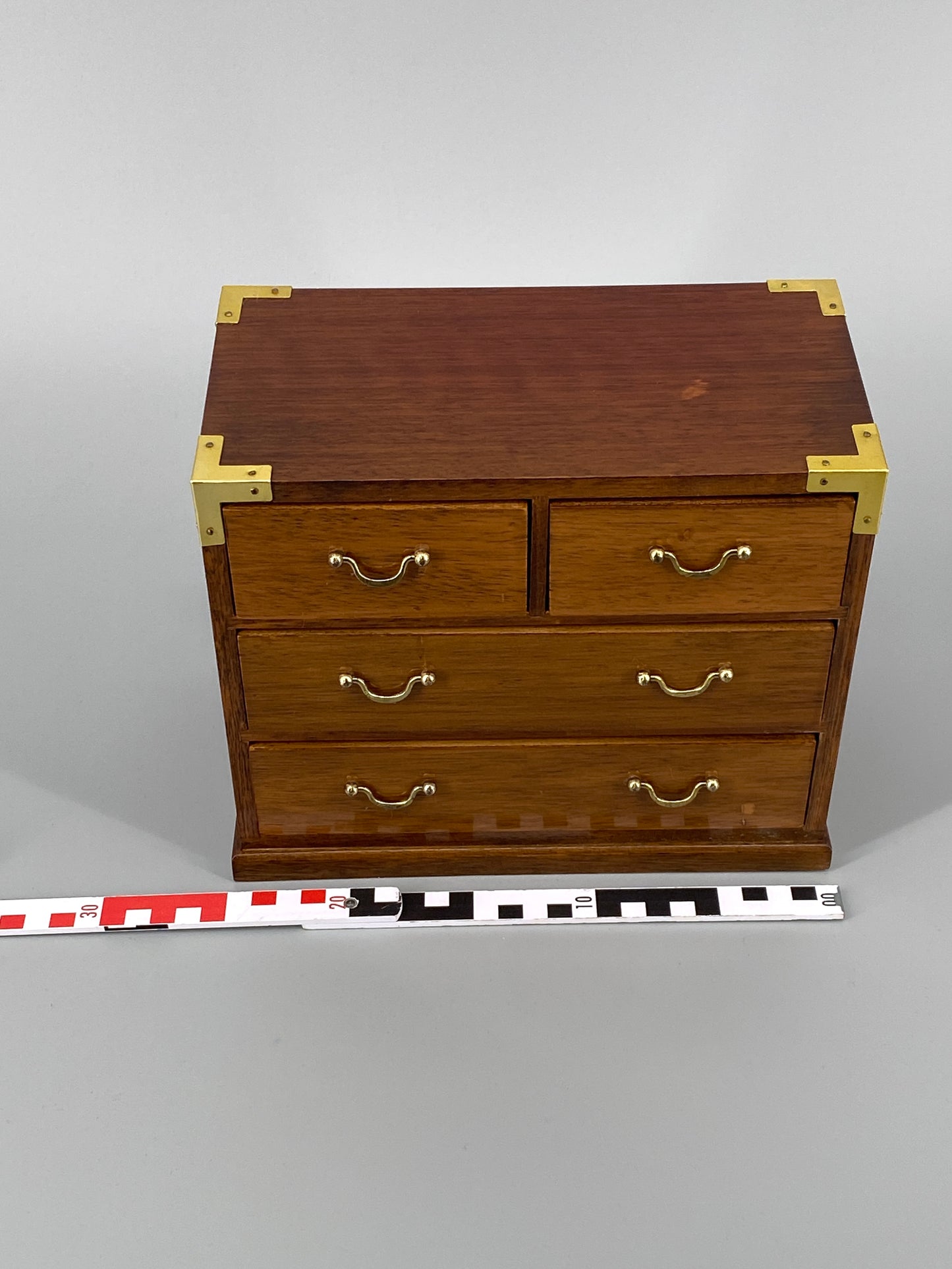 Vintage Schmuckschatulle aus Holz mit 4 Schubladen
