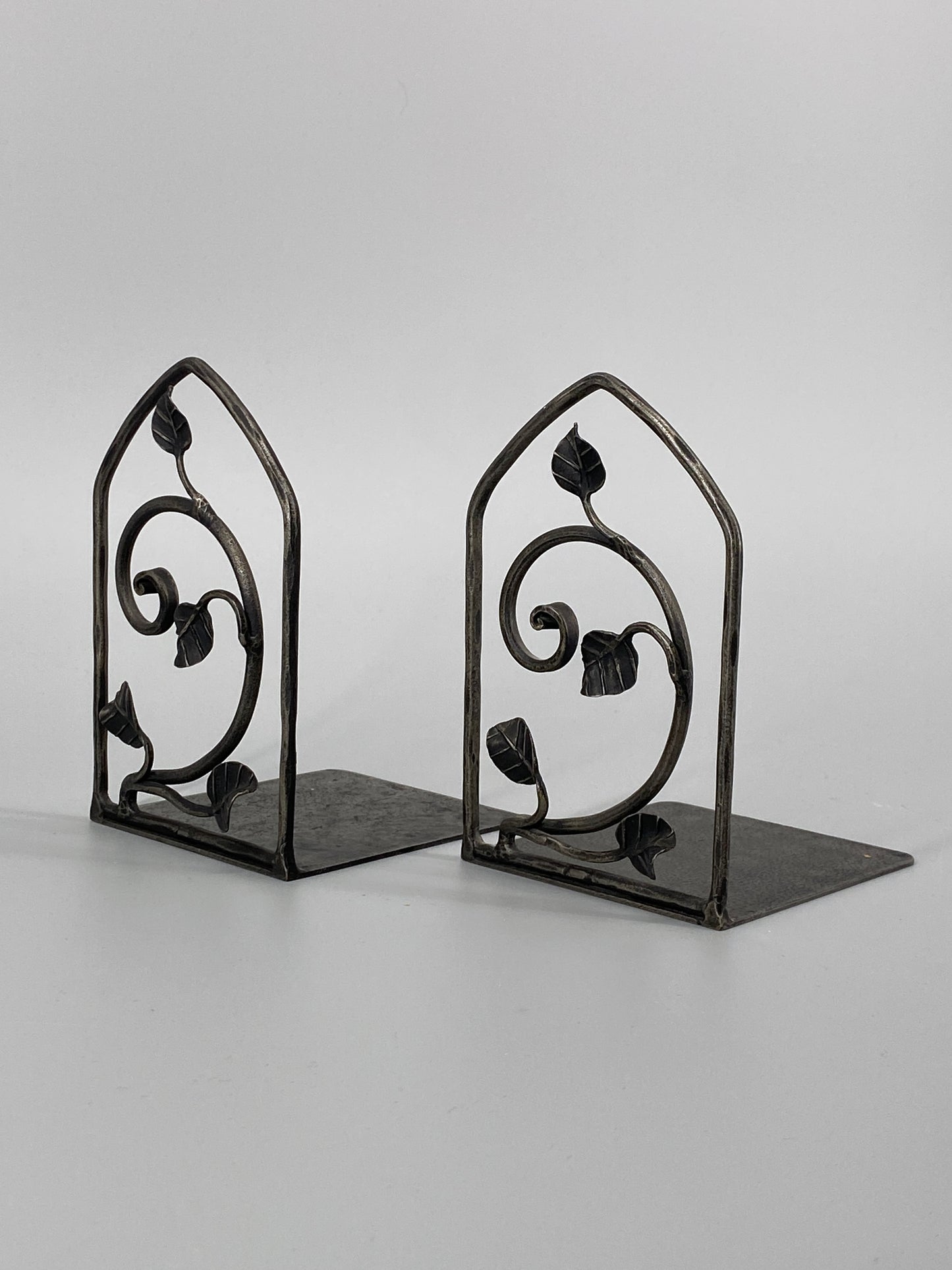 1 Paar Buchstützen im Art Deco Stil