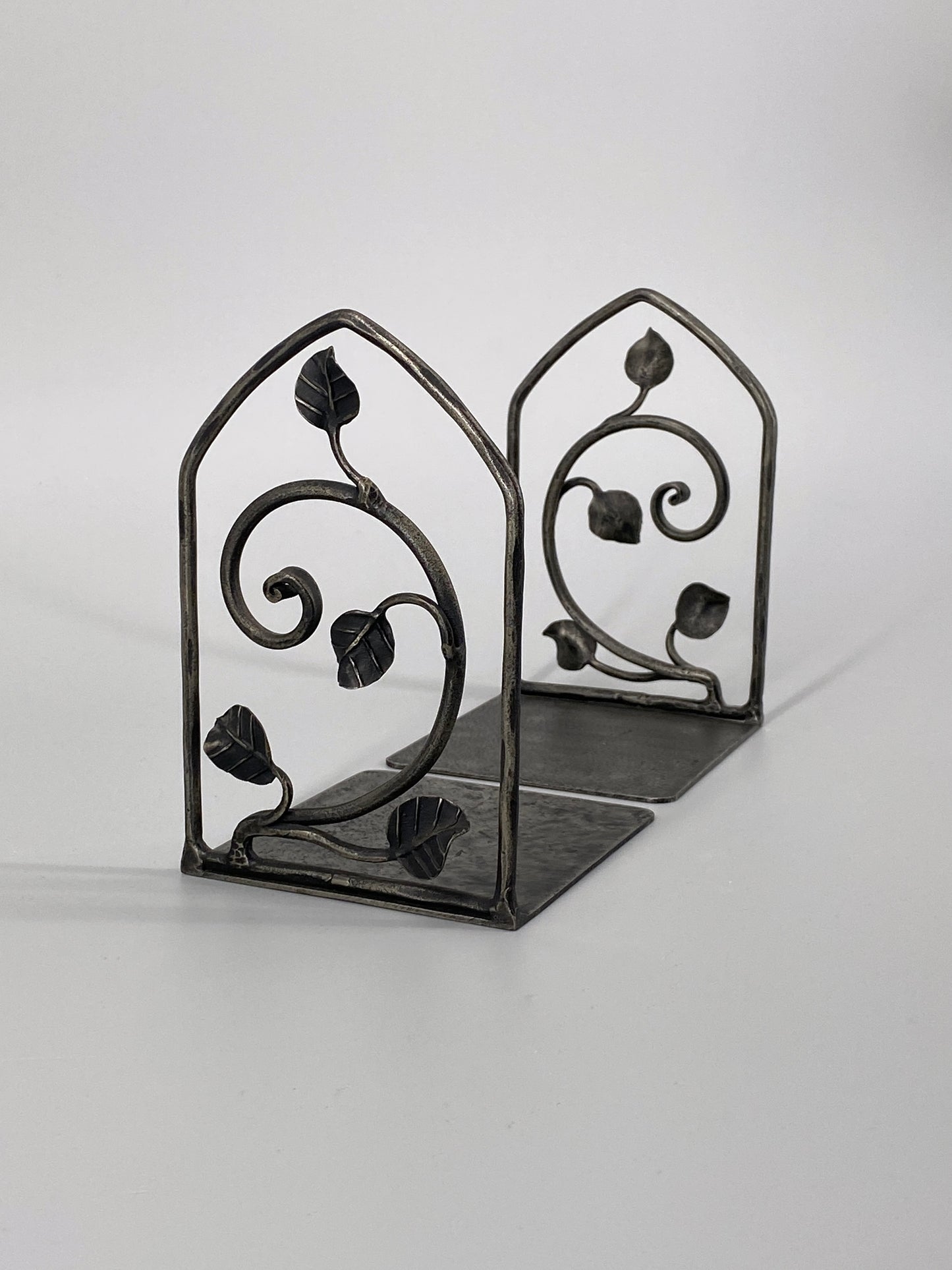 1 Paar Buchstützen im Art Deco Stil
