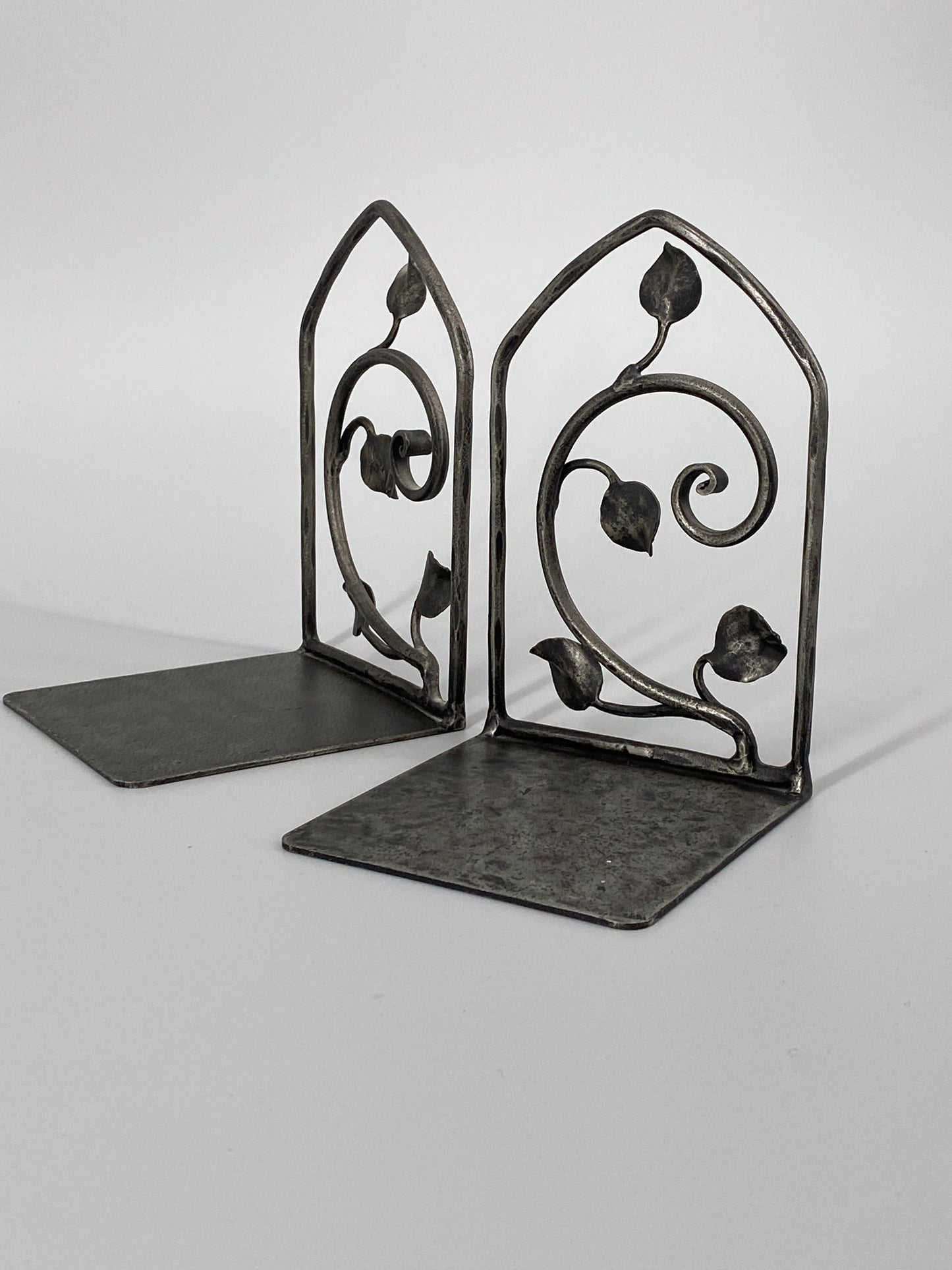 1 Paar Buchstützen im Art Deco Stil