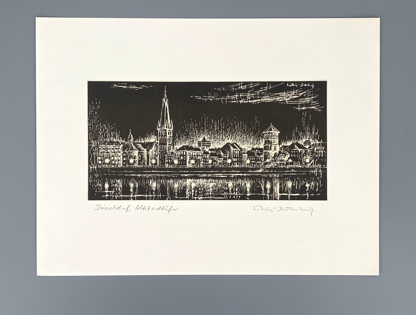 Signierter Holzschnitt "Düsseldorf Altstadtufer in der Nacht"