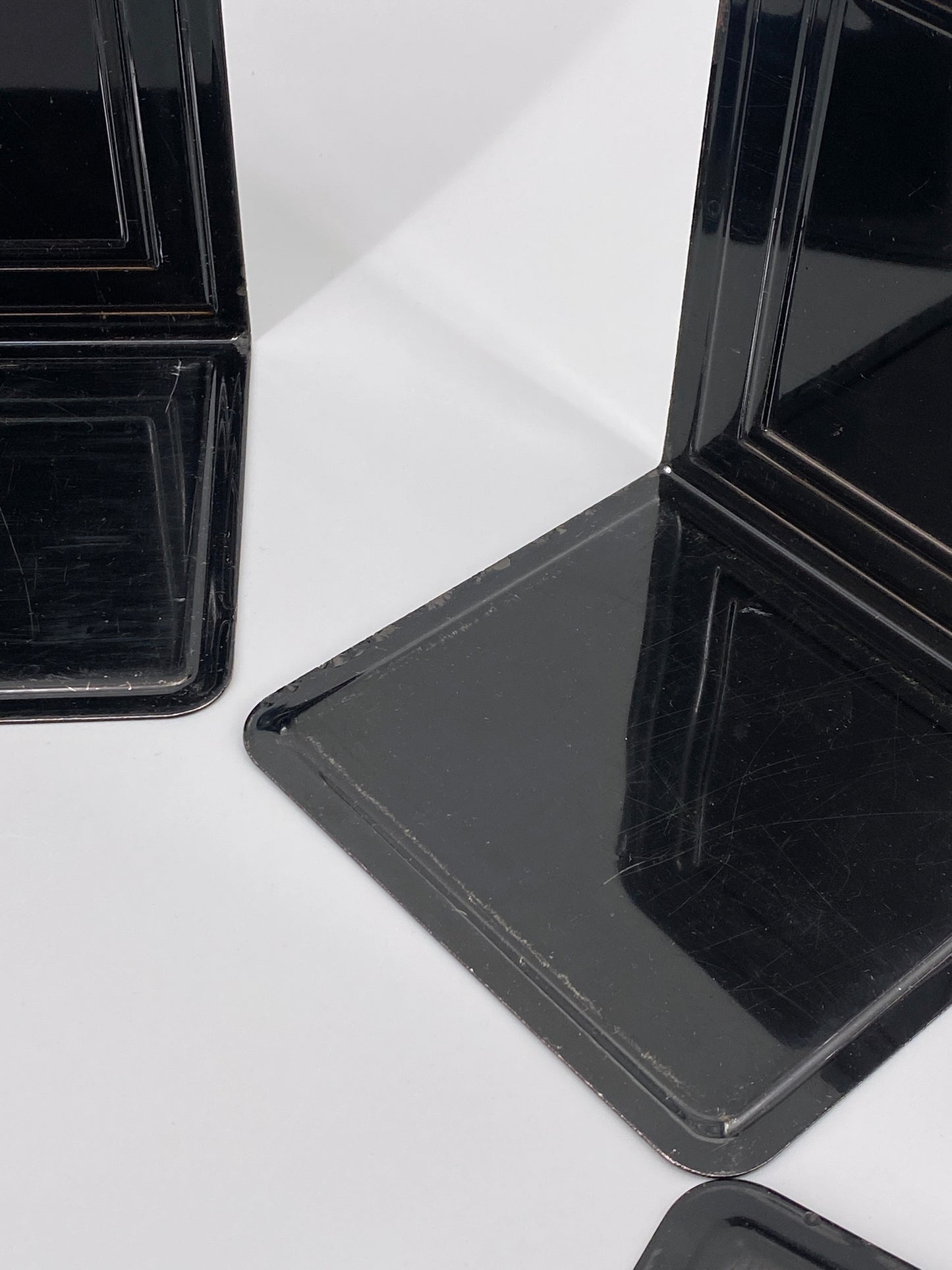 6 Buchstützen von Soennecken aus schwarz lackiertem Metall, Art Deco