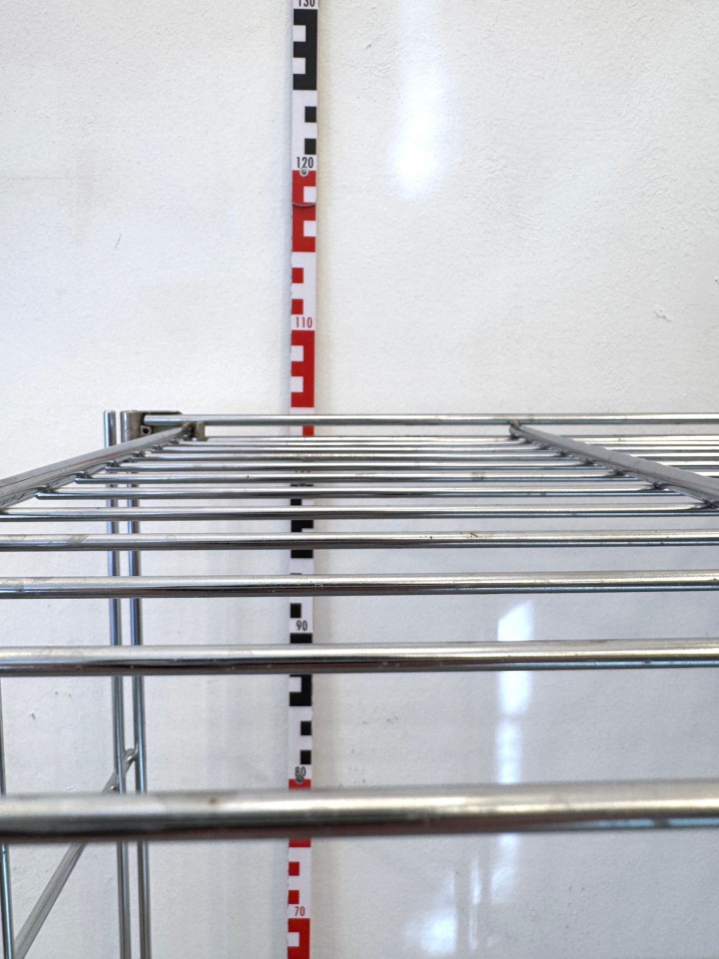 Balton Regal Serie BIII mit 8 Gittenböden, auf Rädern
