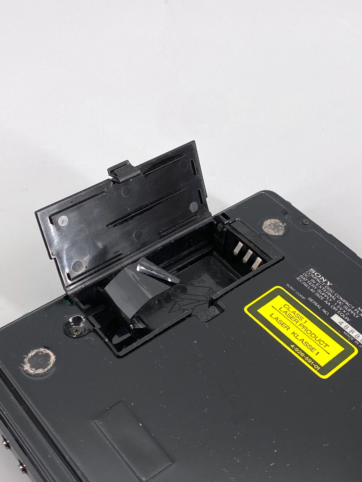 defekter Discman D-99 von Sony, 90er