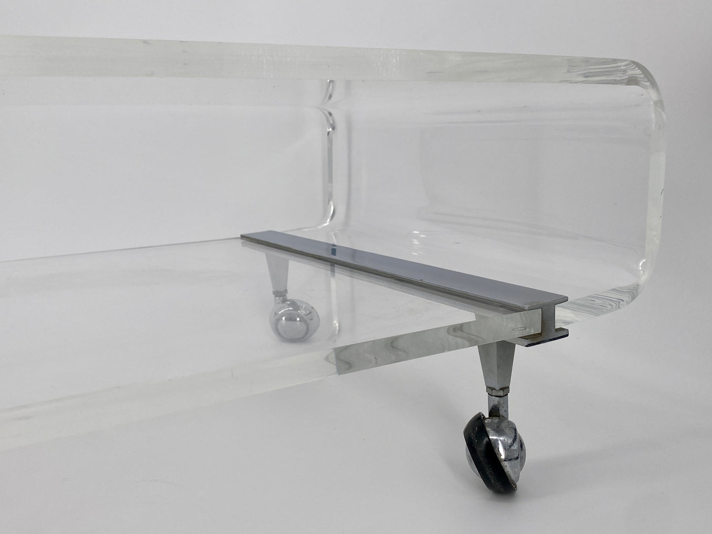 Space Age Couchtisch aus Acrylglas, 1970er Jahre