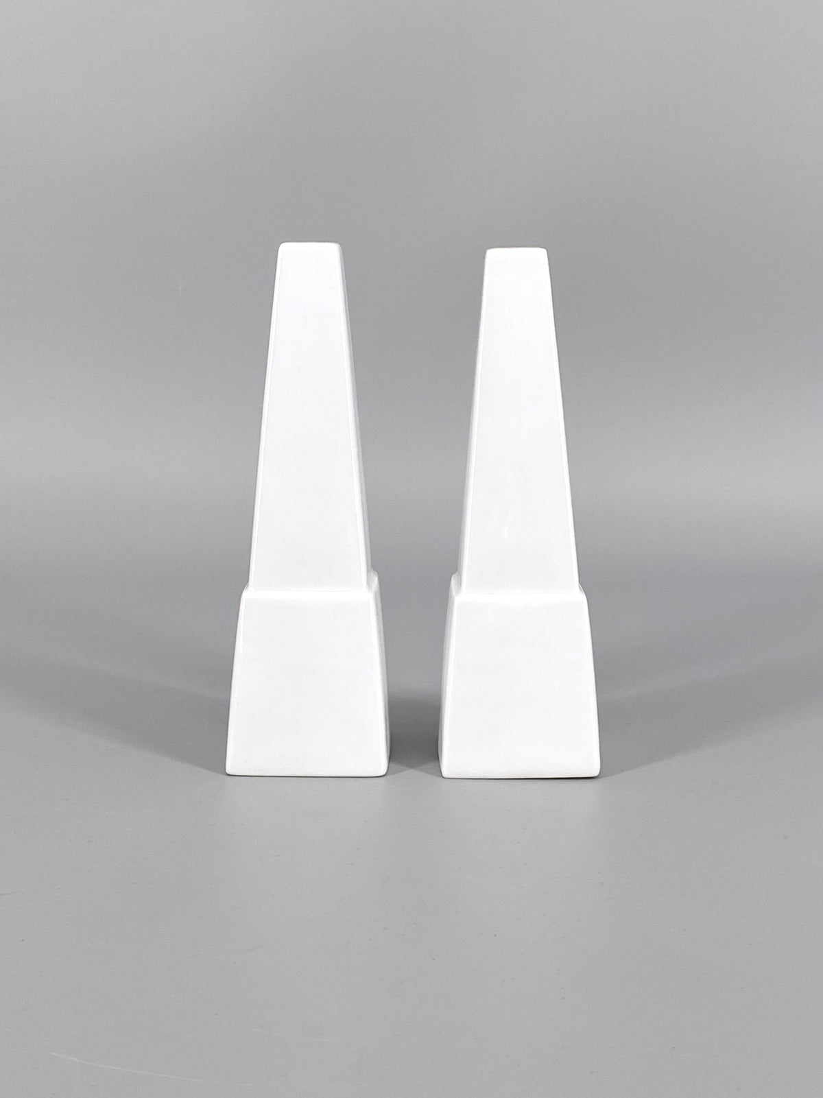 Salz- und Pfeffer Streuer "Il Faro" aus Porzellan von Aldo Rossi für Rosenthal