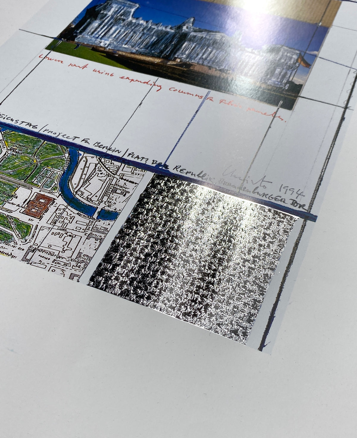 Grafik "Wrapped Reichstag, Project for Berlin" von Christo mit Prägedruck und Silberfolie, Edition Fils, Düsseldorf