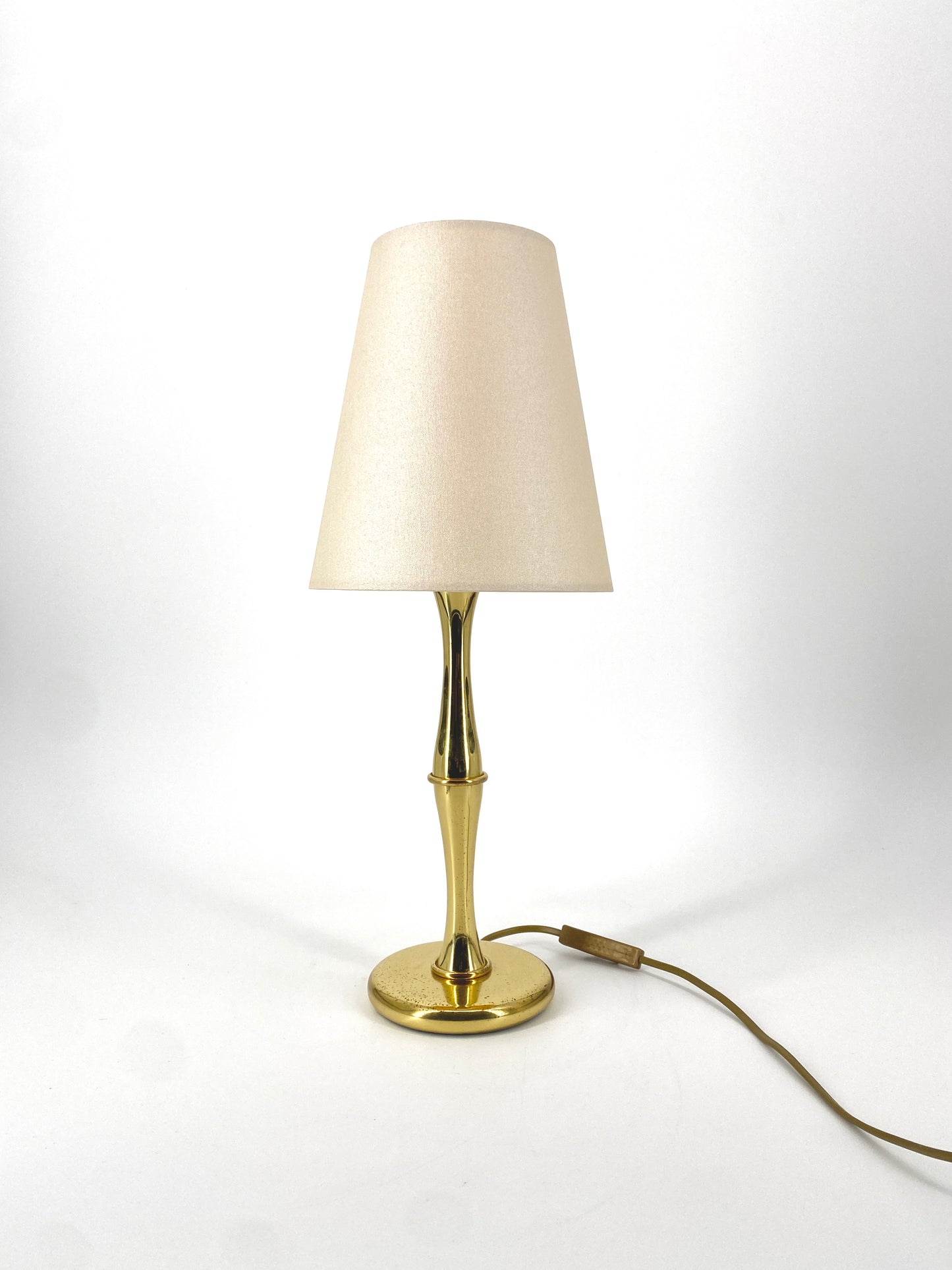 Tischlampe im Jugendstil, Messinghals