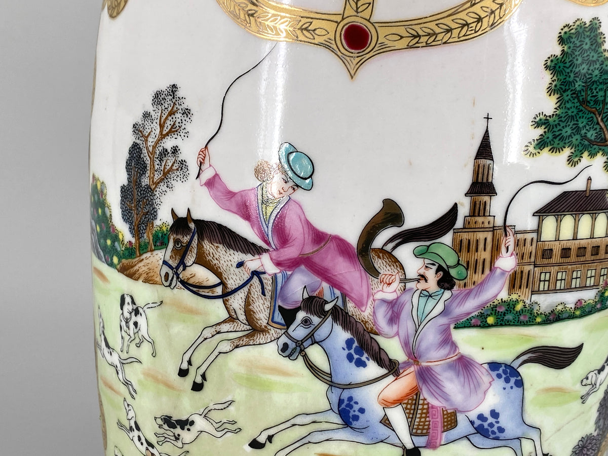 große Vase mit Deckel handbemalt mit Jagdszene, China