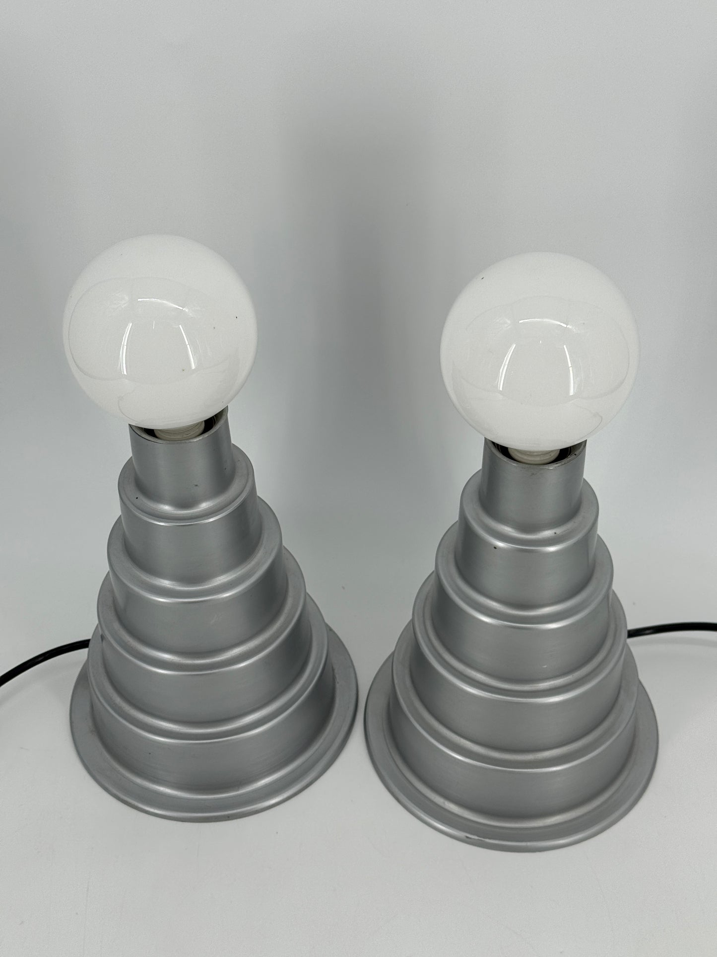 2x Tischlampe im Stufendesign, 70er Jahre