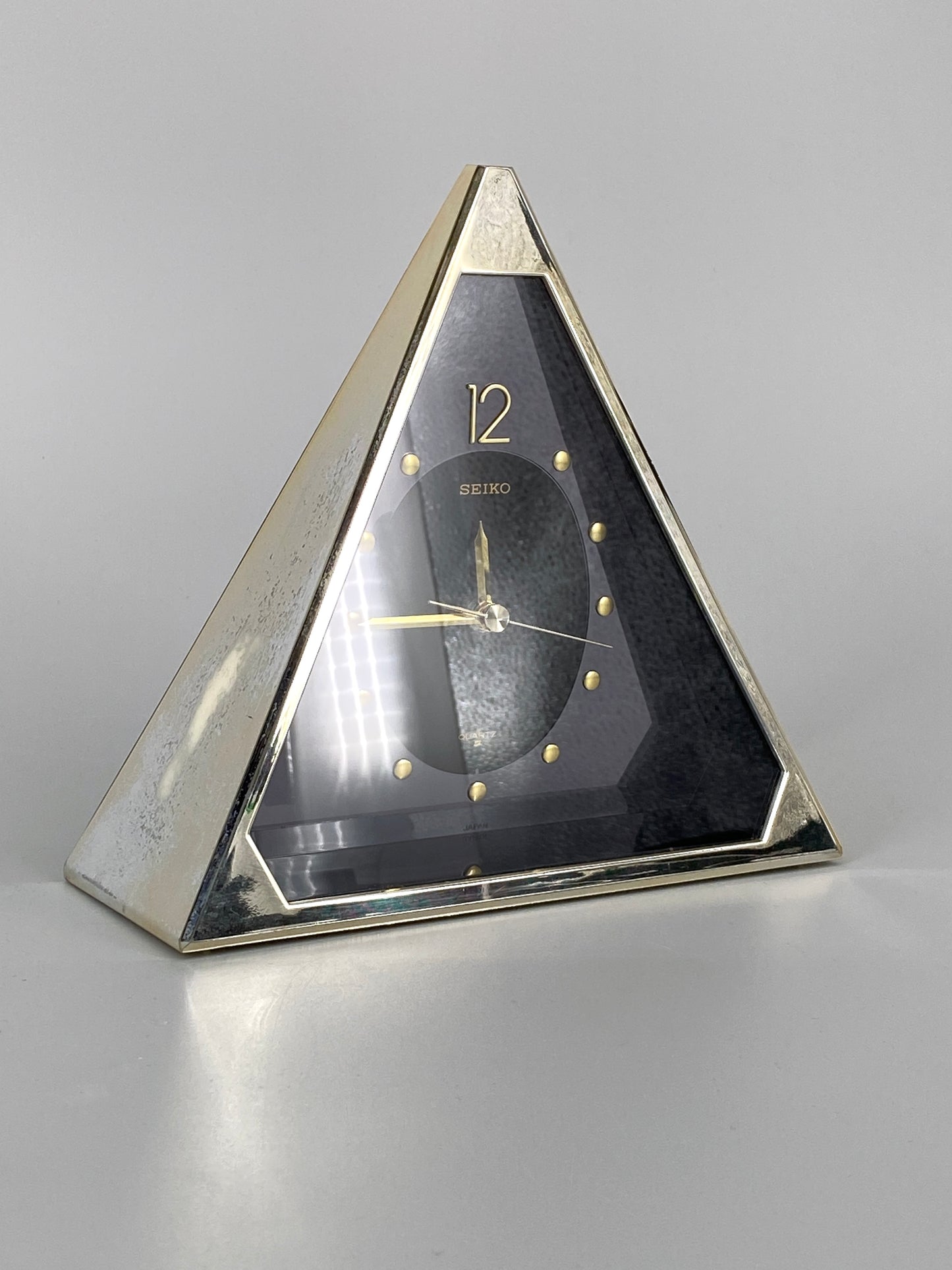 Goldene Pyramidenuhr von Seiko, Japan, 90er