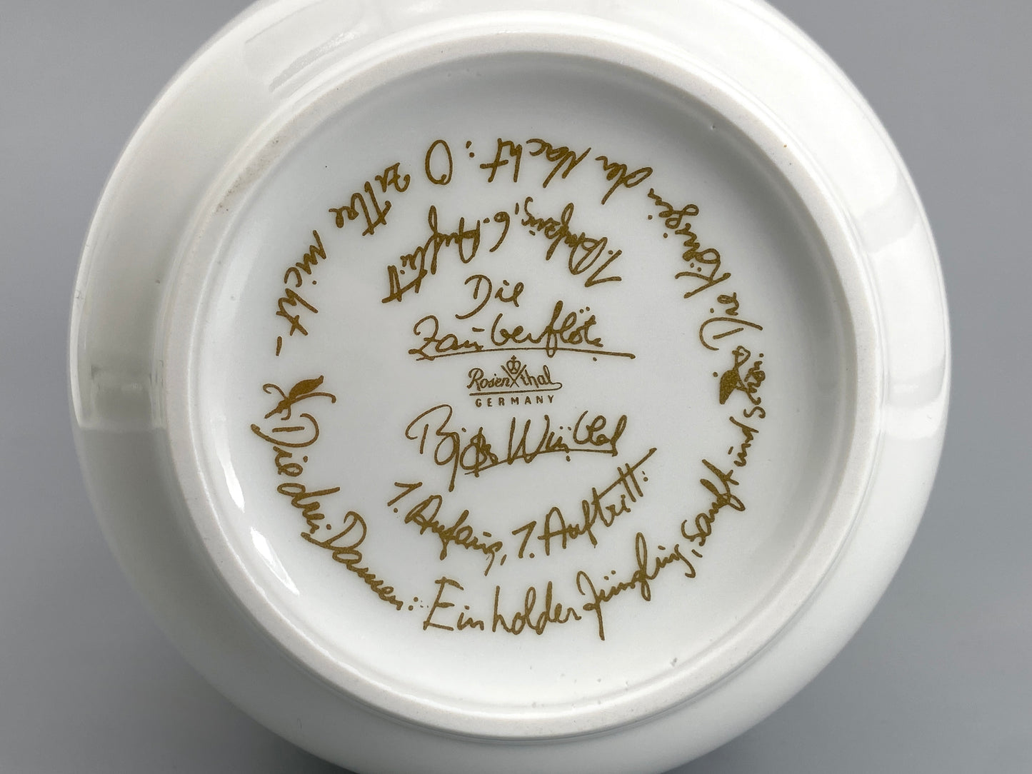 Porzellanvase von Bjørn Wiinblad für Rosenthal aus der Reihe "Die Zauberflöte", um 1980