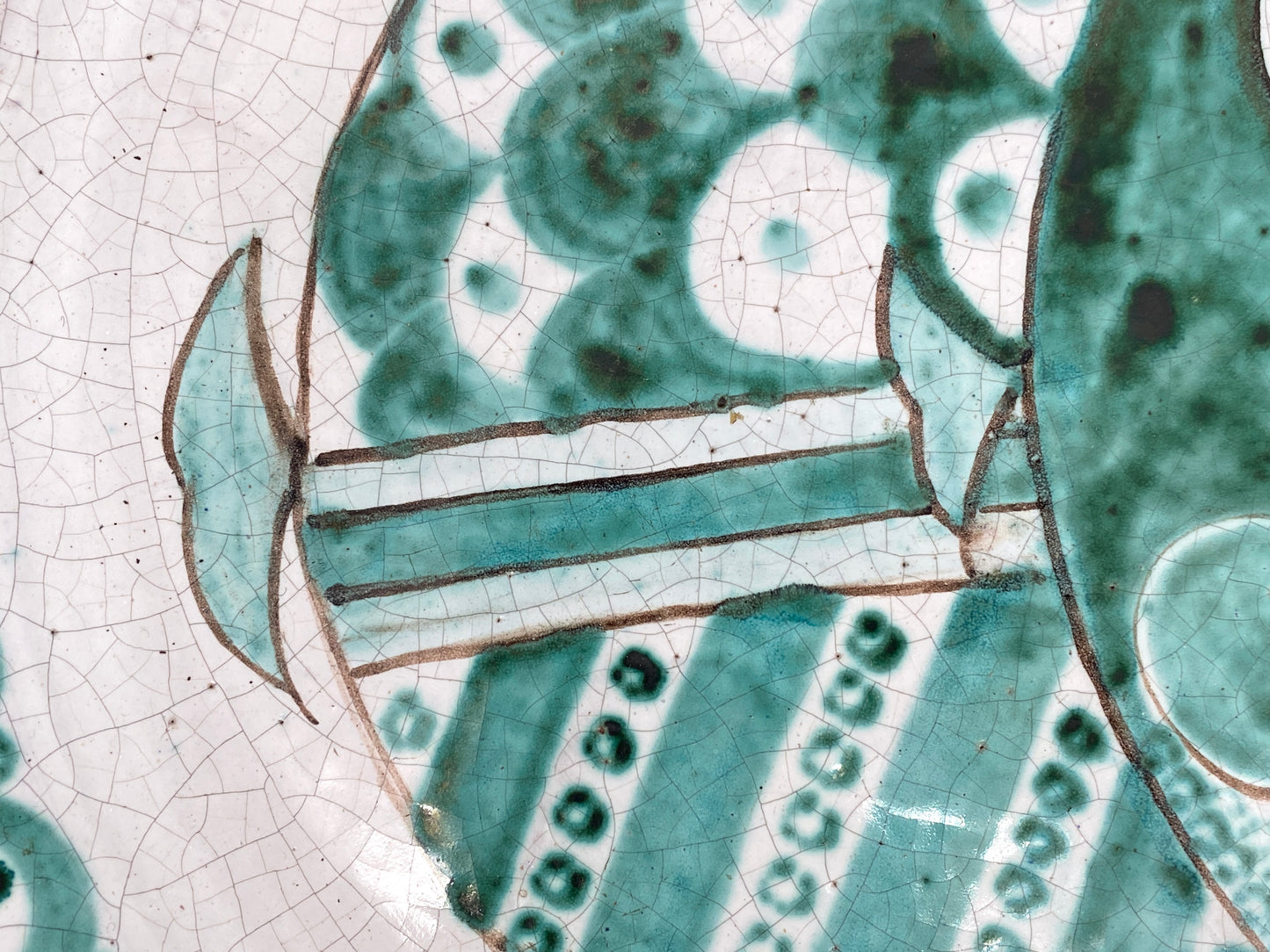 Wandteller mit Fischmotiv von Günther Stüdemann (1890–1981) aus den 40ern