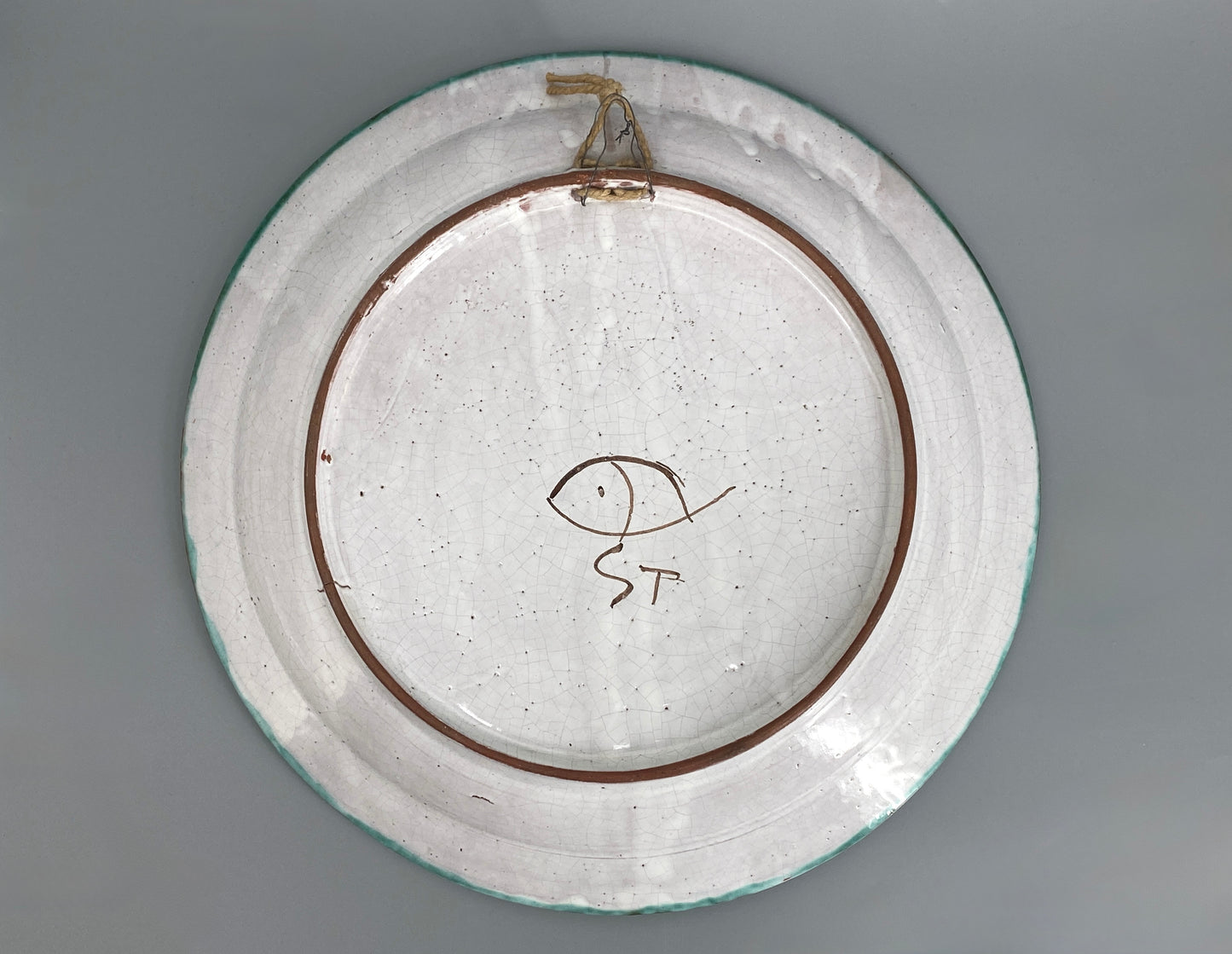 Wandteller mit Fischmotiv von Günther Stüdemann (1890–1981) aus den 40ern