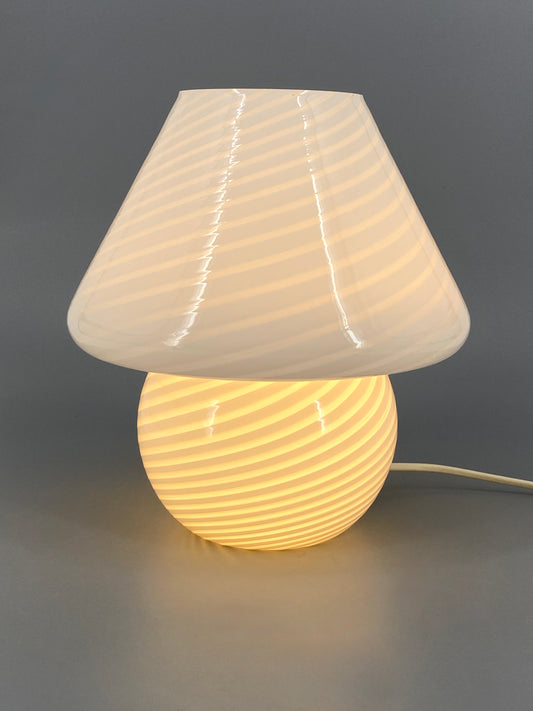Pilzlampe aus Muranoglas mit weißen Streifen von Vetri, Italien, 1970er Jahre