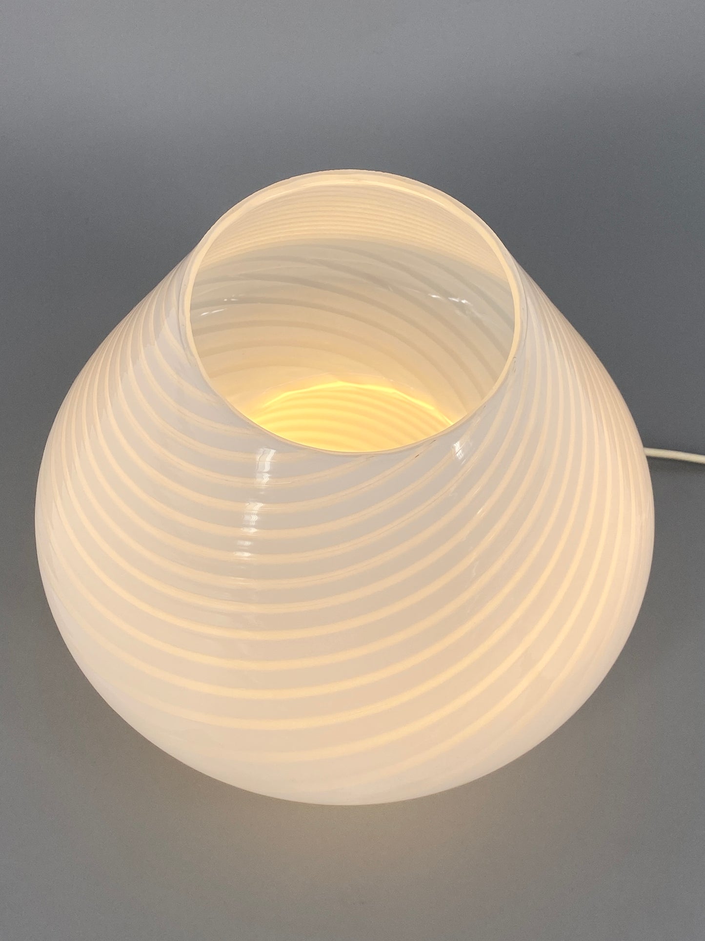Pilzlampe aus Muranoglas mit weißen Streifen von Vetri, Italien, 1970er Jahre