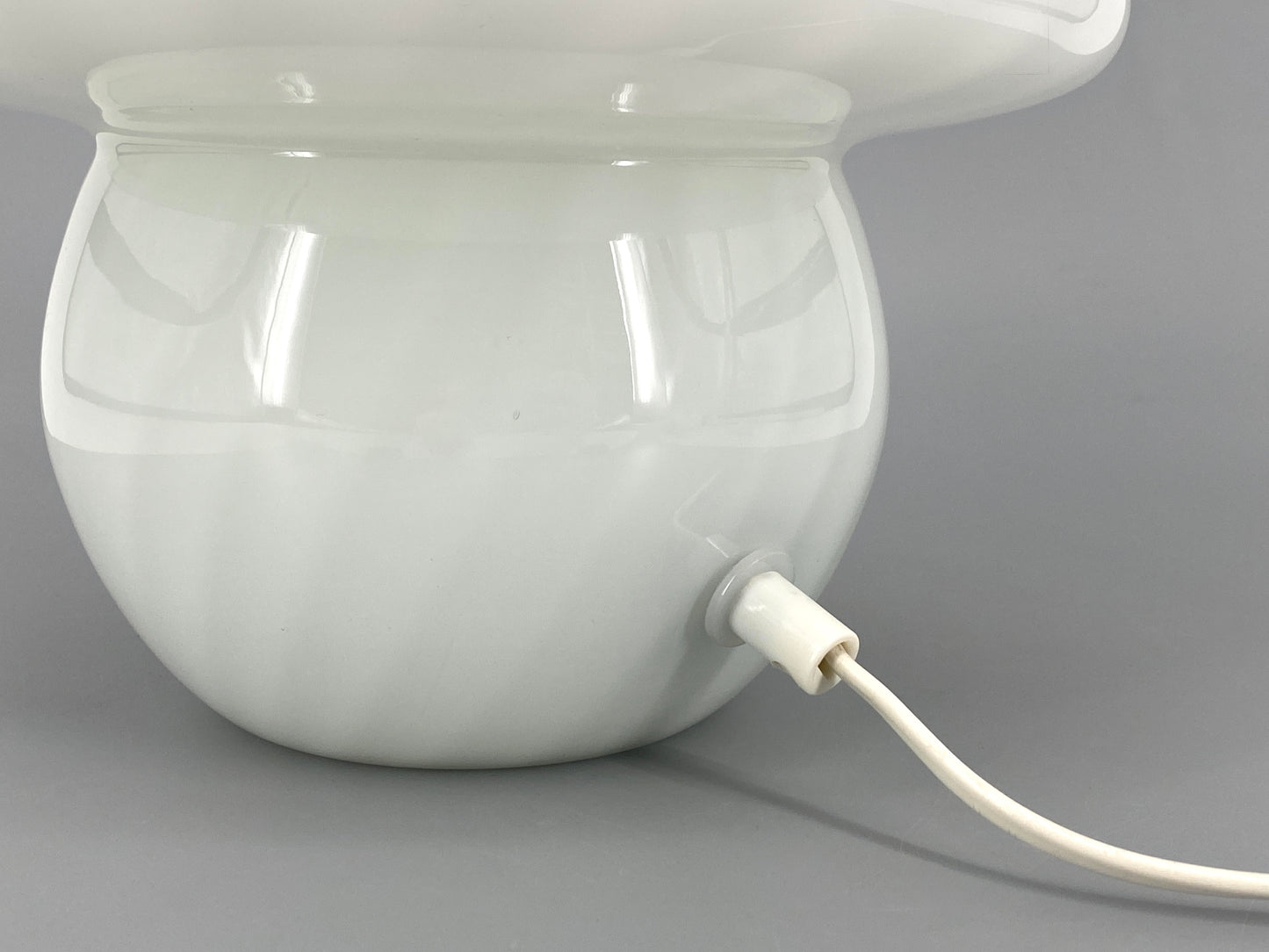 Pilzlampe aus Muranoglas mit weißen Streifen, 1970er Jahre