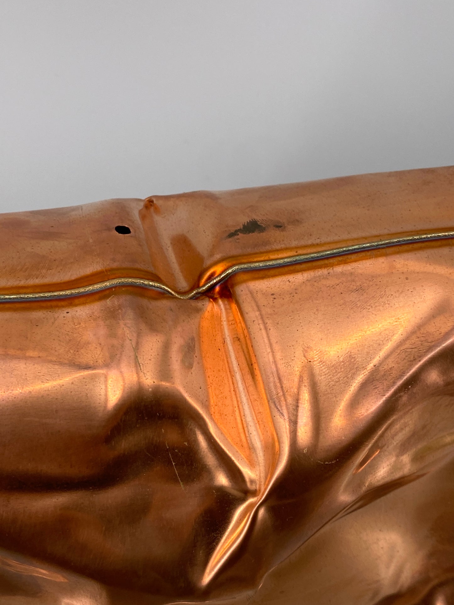 Metallkissen, Pop-Art Kunstobjekt, Kupfer