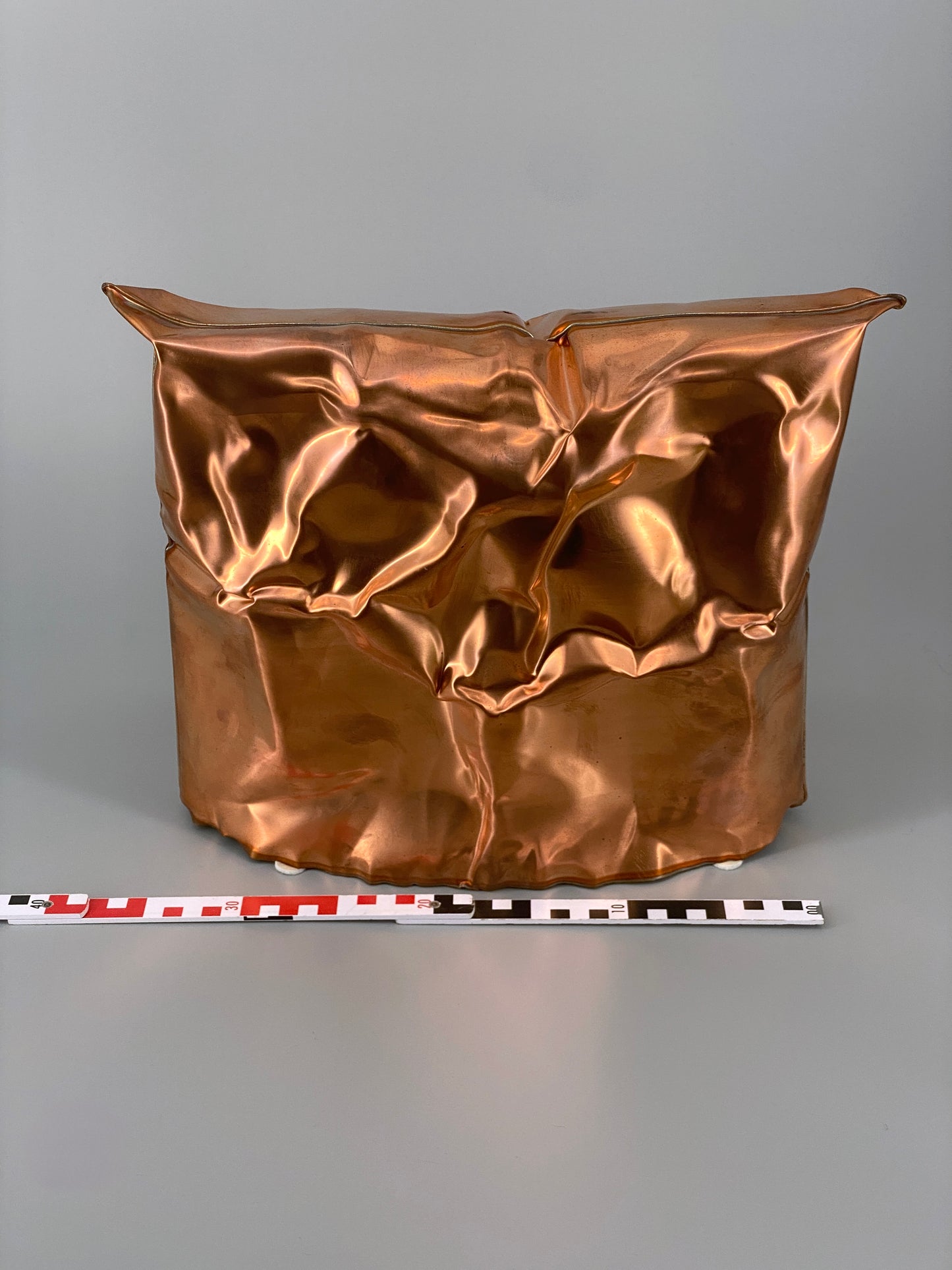 Metallkissen, Pop-Art Kunstobjekt, Kupfer