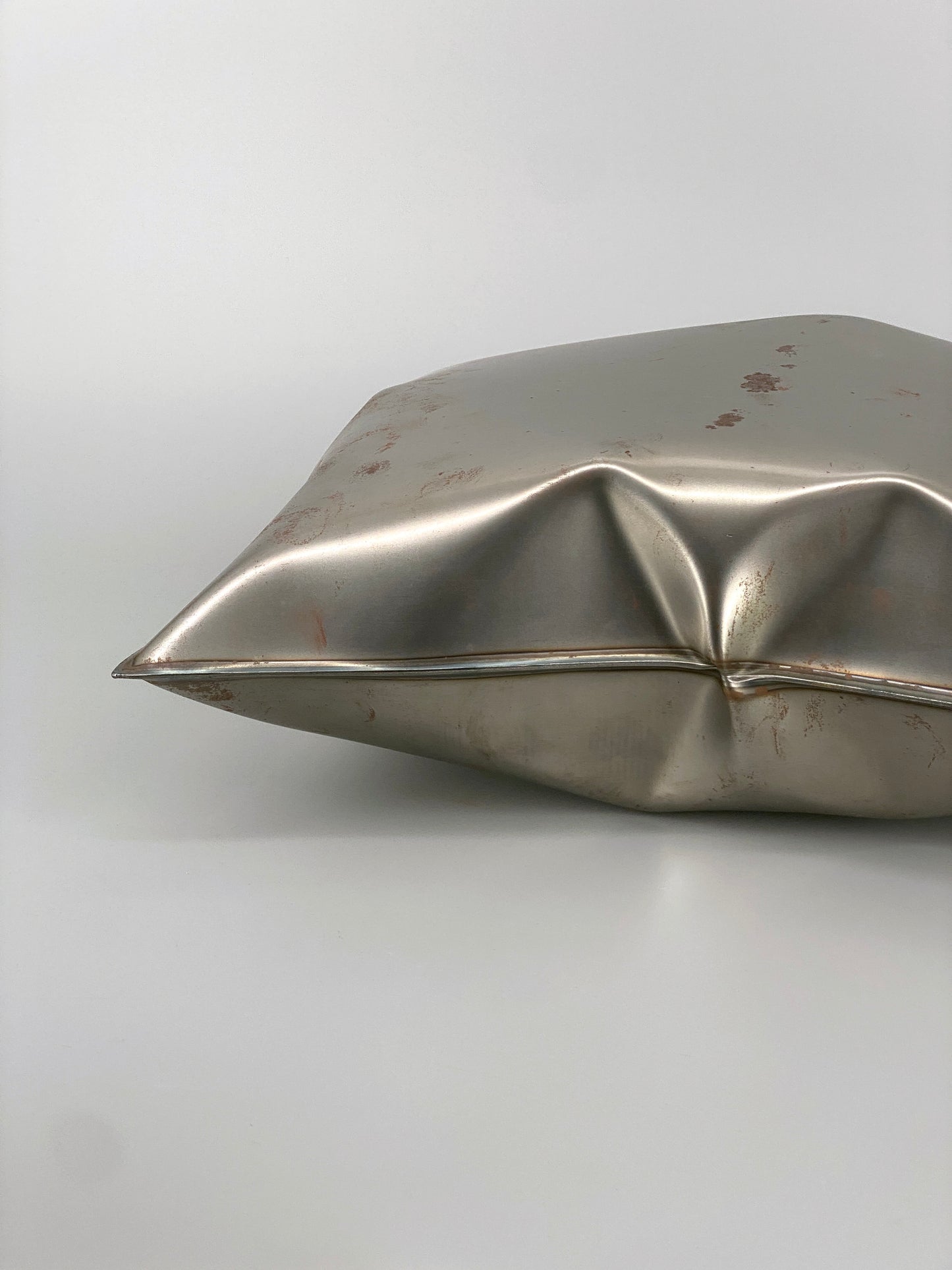 Metallkissen, Pop-Art Kunstobjekt, Edelstahl