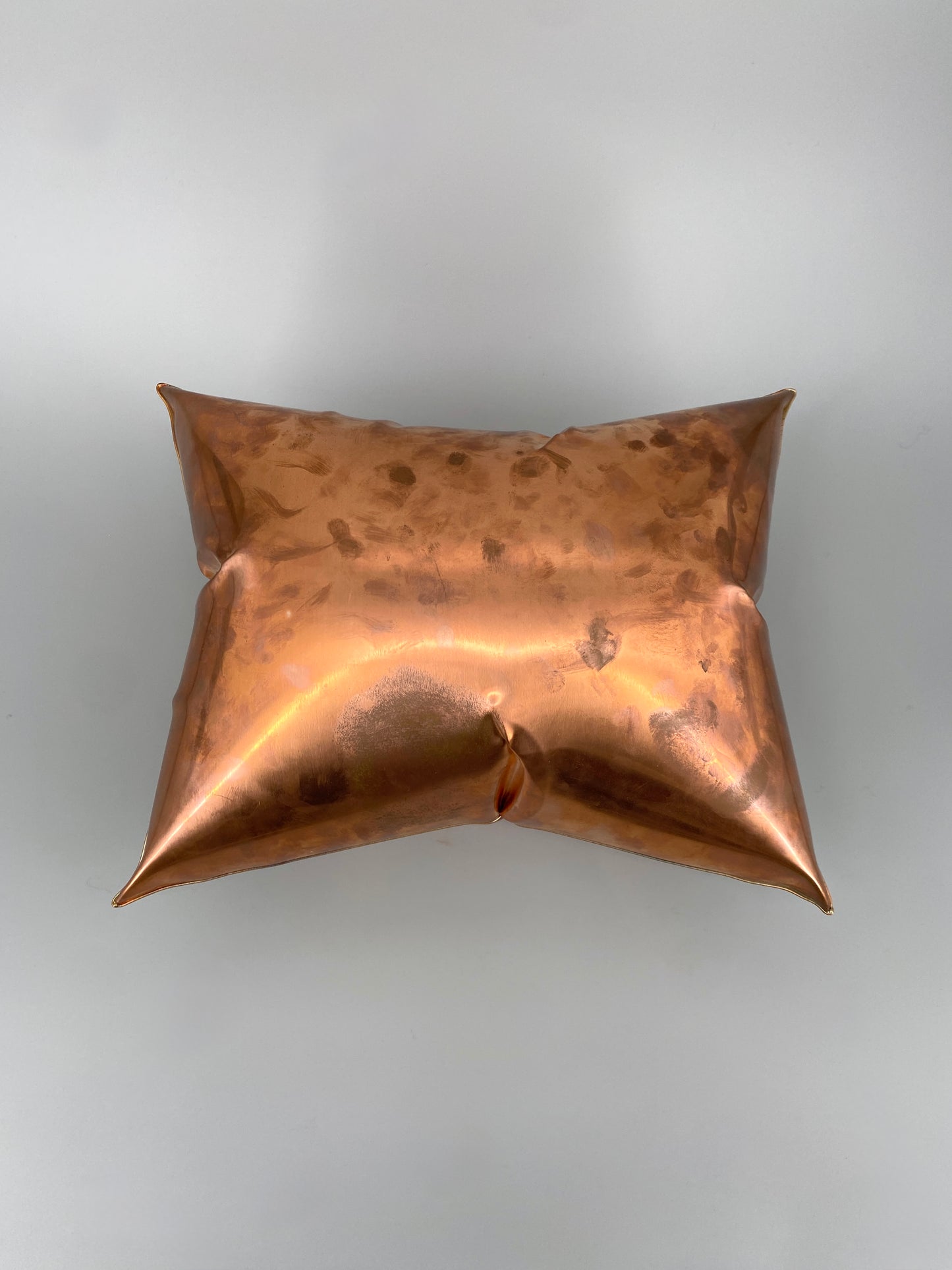 Metallkissen, Pop-Art Kunstobjekt, Kupfer