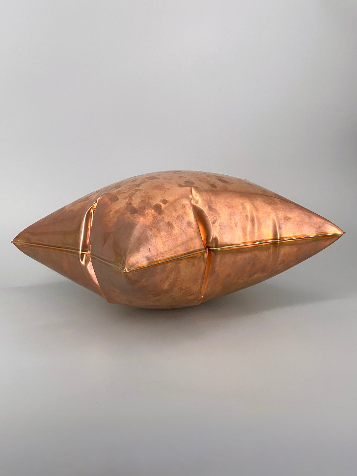 Metallkissen, Pop-Art Kunstobjekt, Kupfer