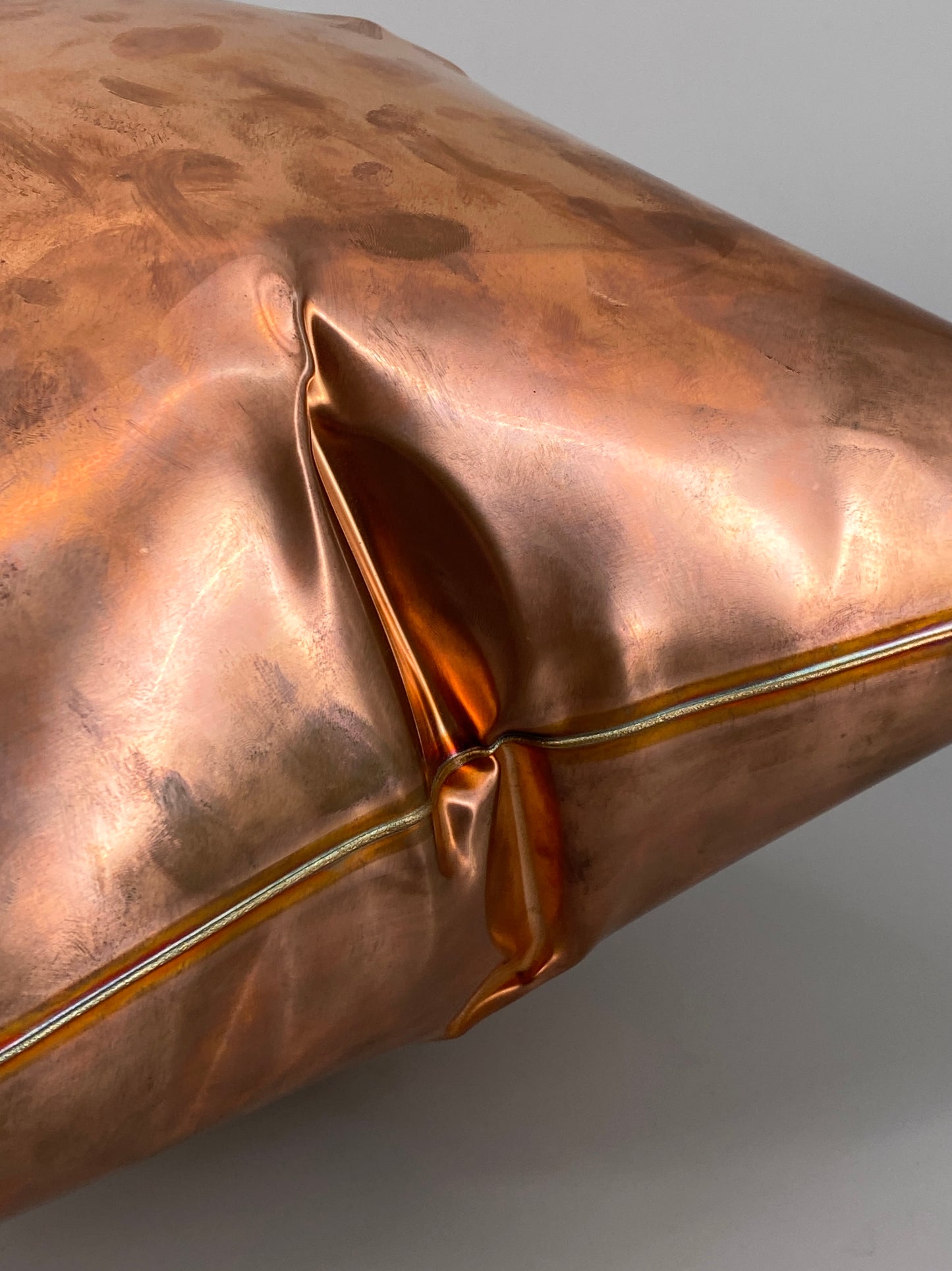 Metallkissen, Pop-Art Kunstobjekt, Kupfer