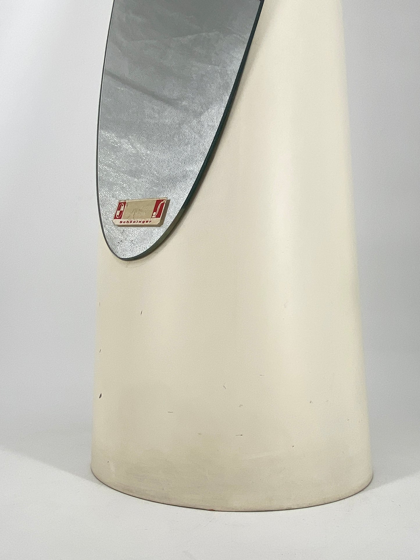 Lipstick Spiegel in weiß, mit Spiegelglas von Schöninger Kristallglas, 70er