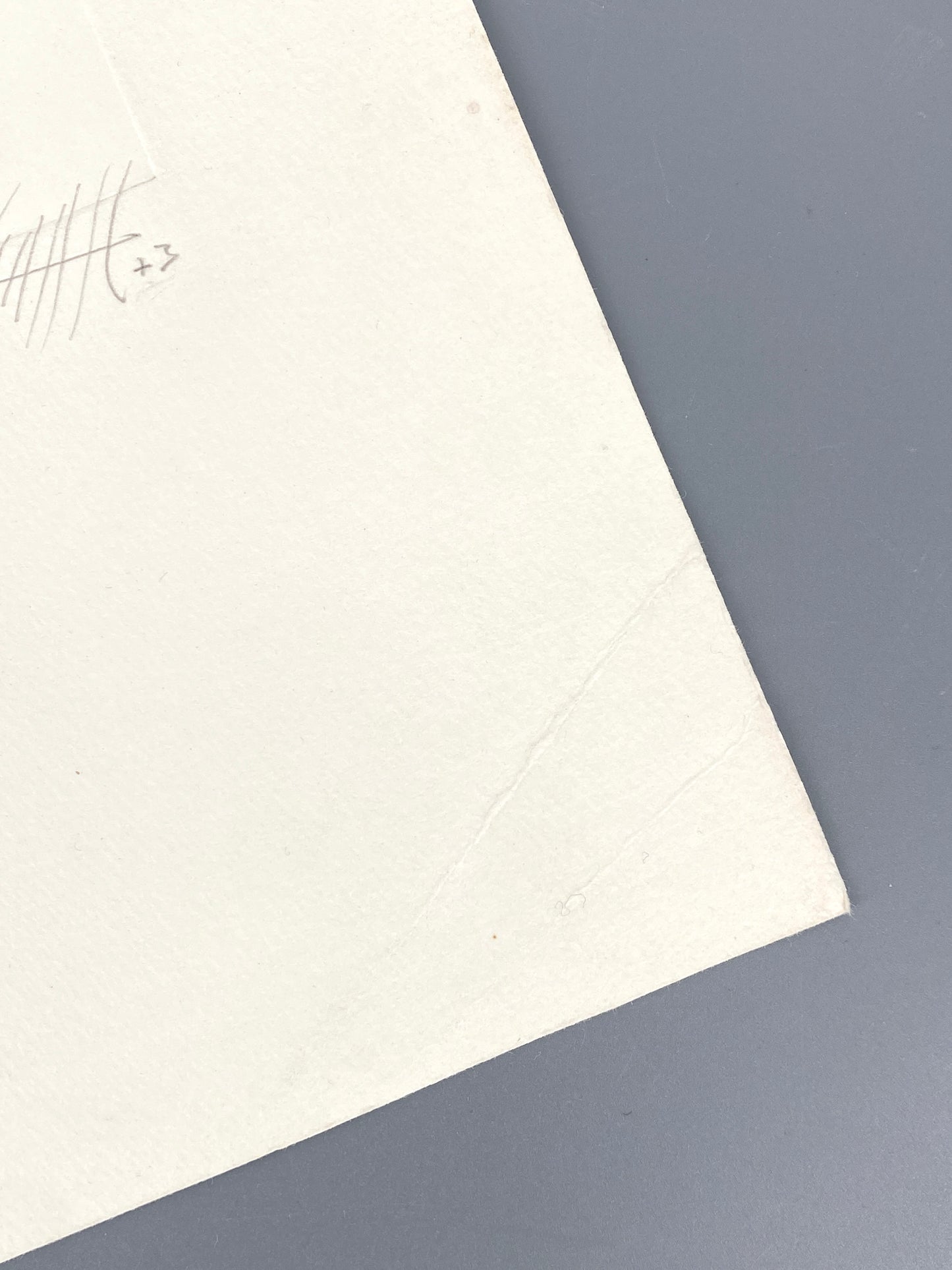 Signierte Radierung "Kopf-Plastik" von Volkmar Haase (1930–2012), 1973