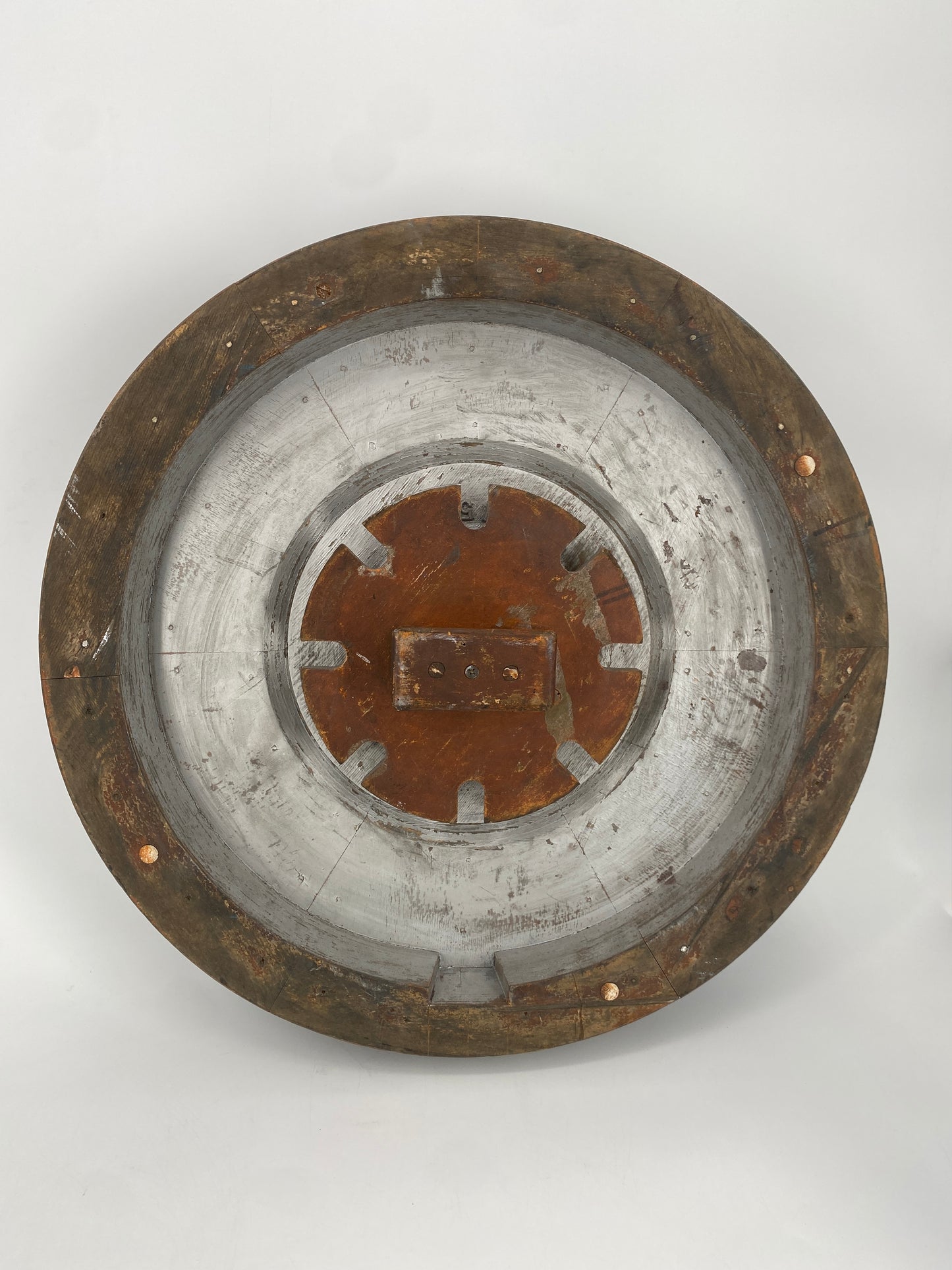 Industrielle Gußform für Schwungräder, Umlenkrollen etc. Skulpturales Objekt