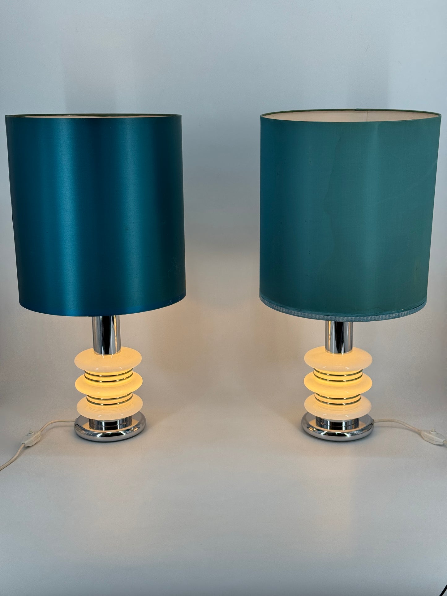 1v2 Space Age Tischlampe Bankamp Leuchten