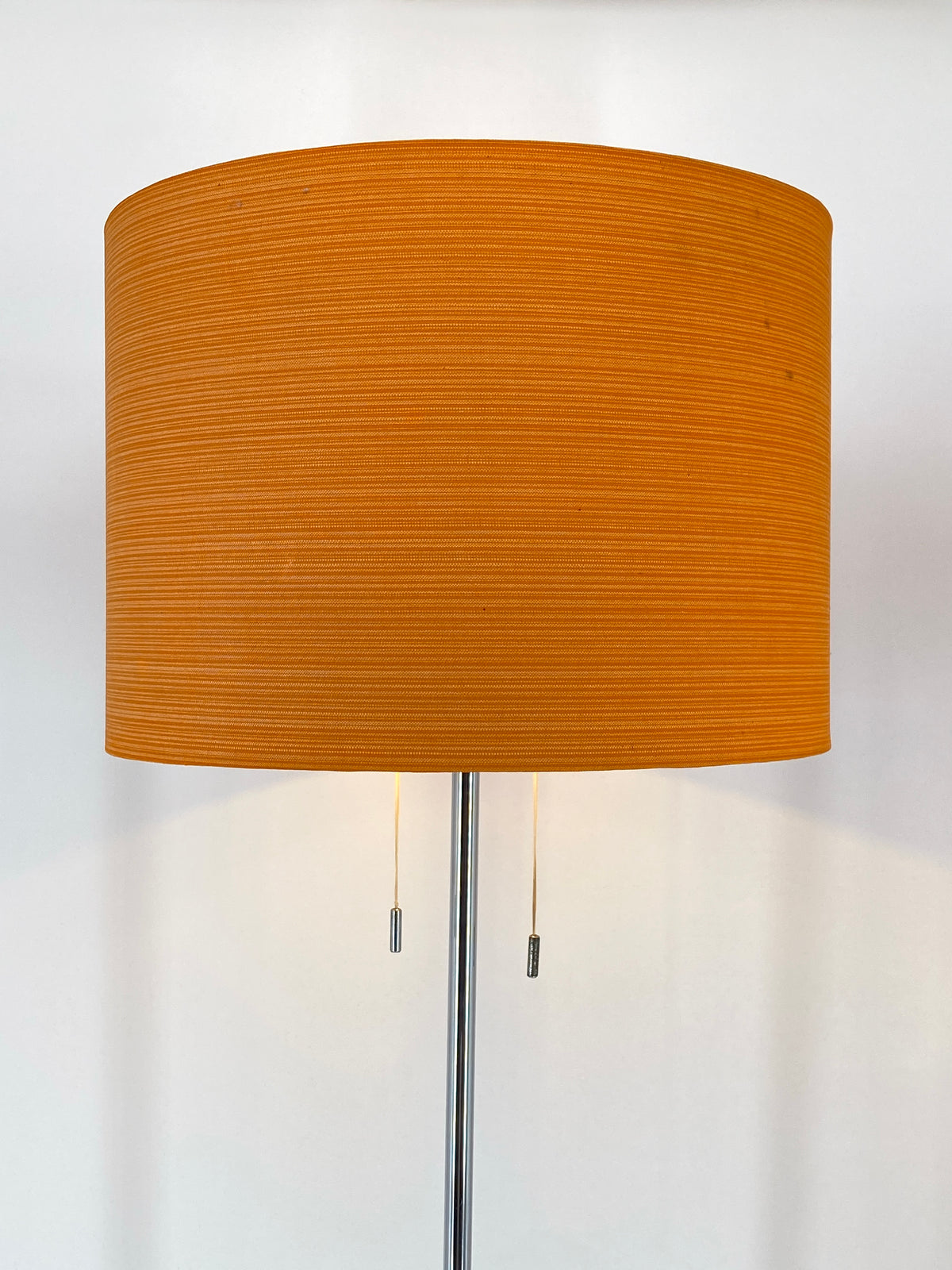 Stehlampe von Staff mit orangefarbenem Stoffschirm, Deutschland 70er