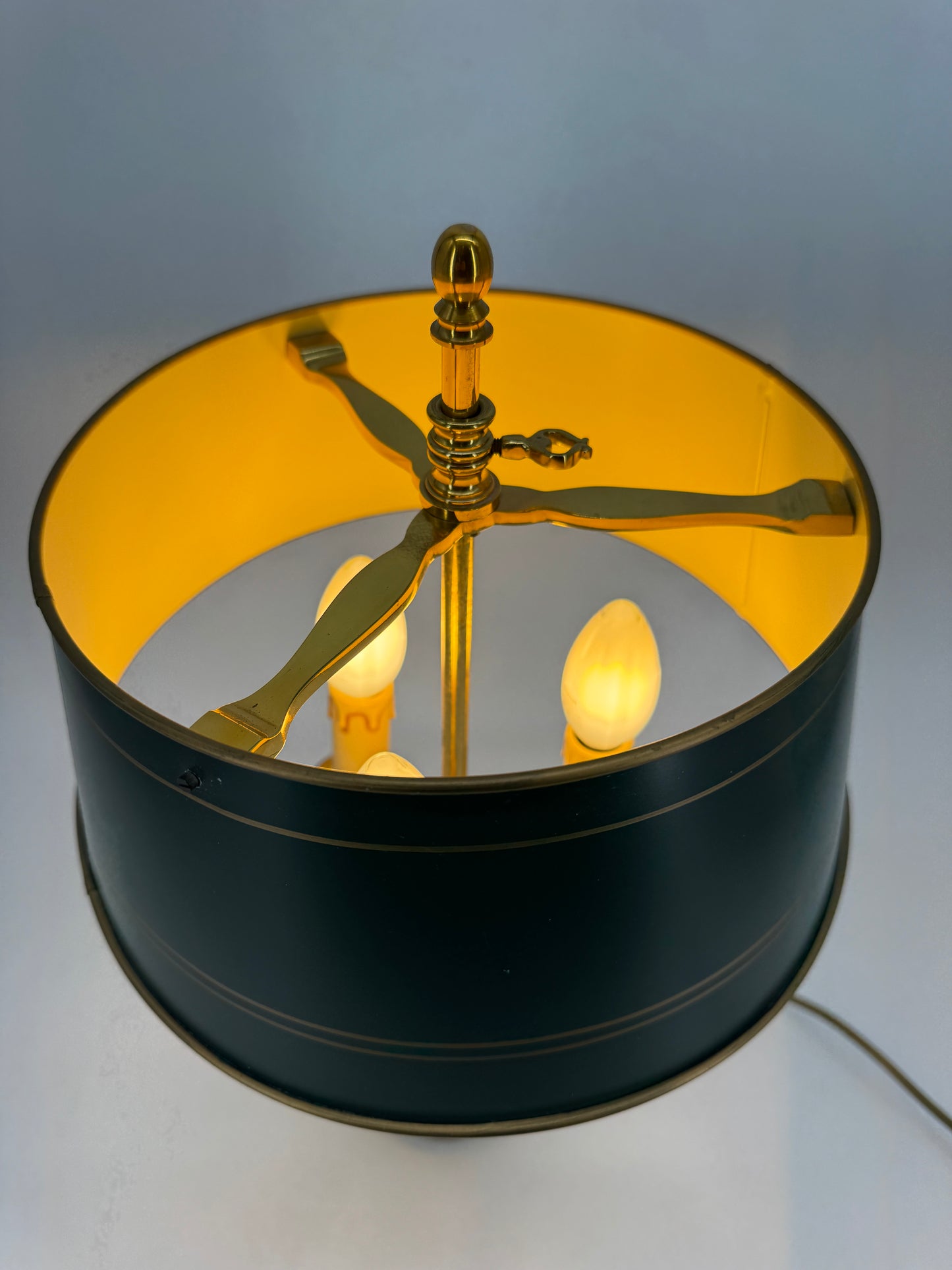 Lucien Gau Paris, Tischlampe, Empire Bouillotte, Bronze