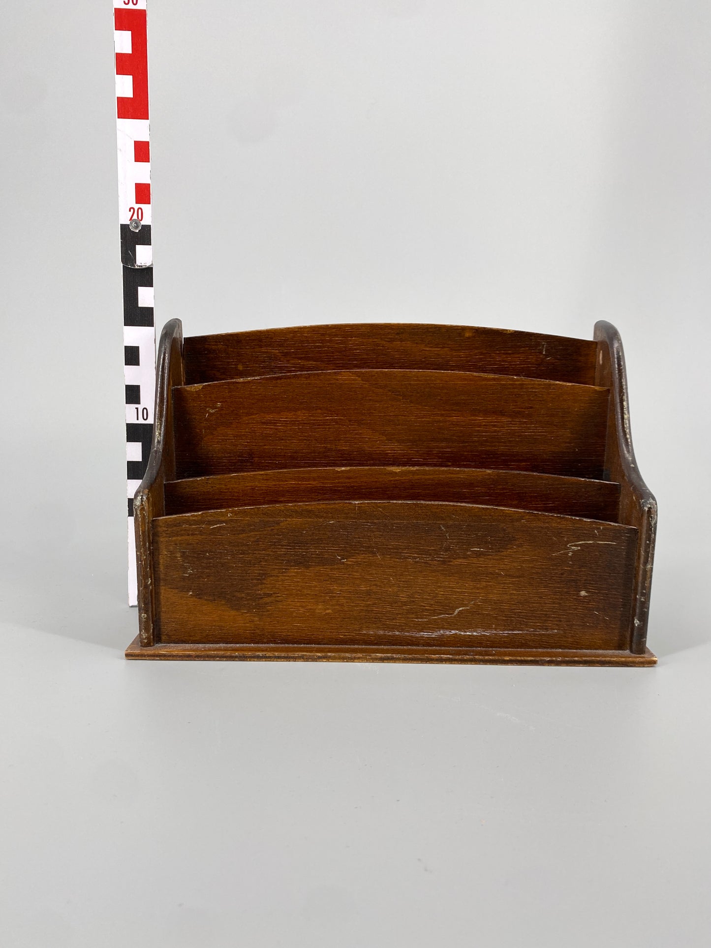 Vintage Briefhalter aus Holz