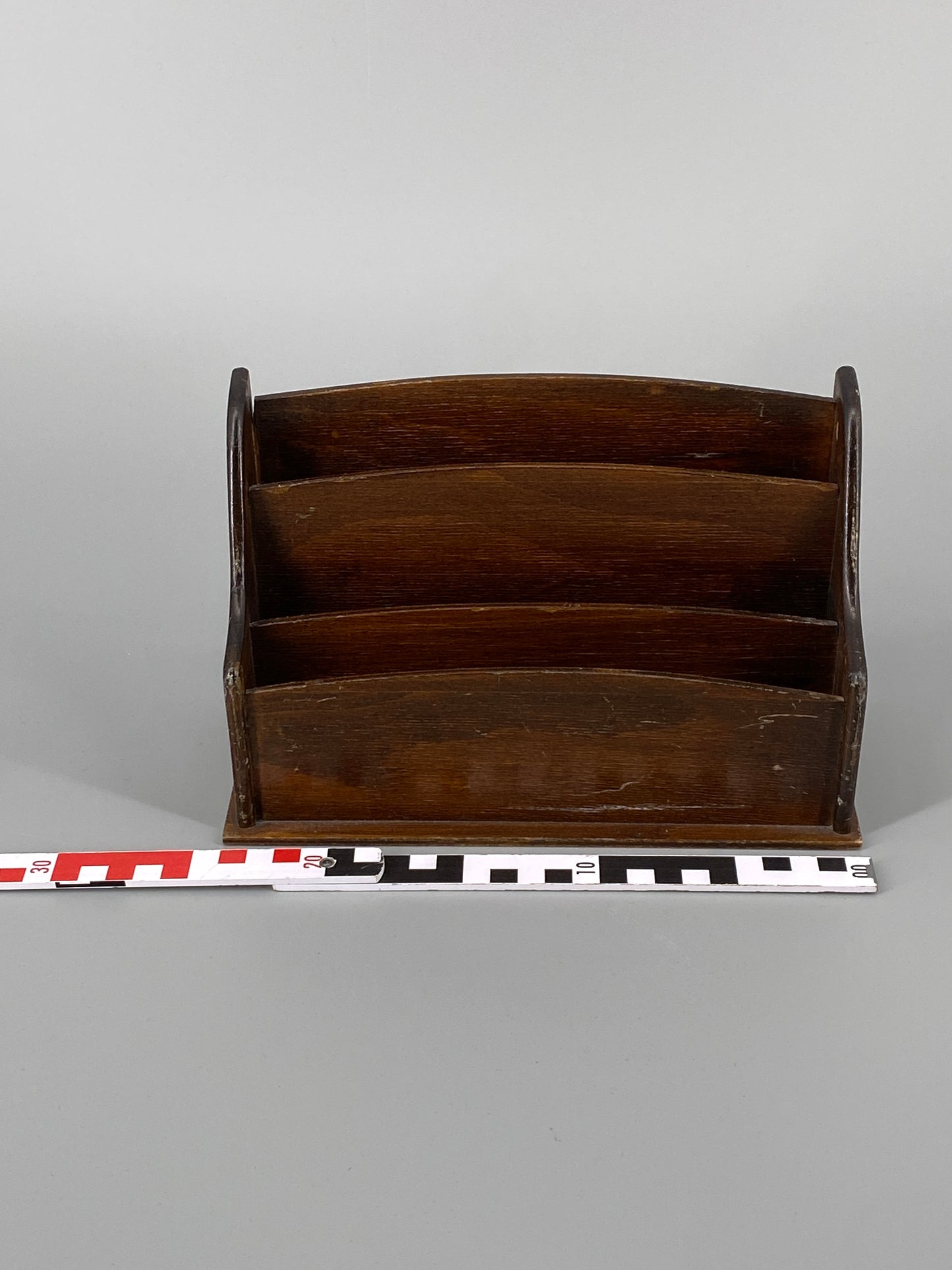 Vintage Briefhalter aus Holz