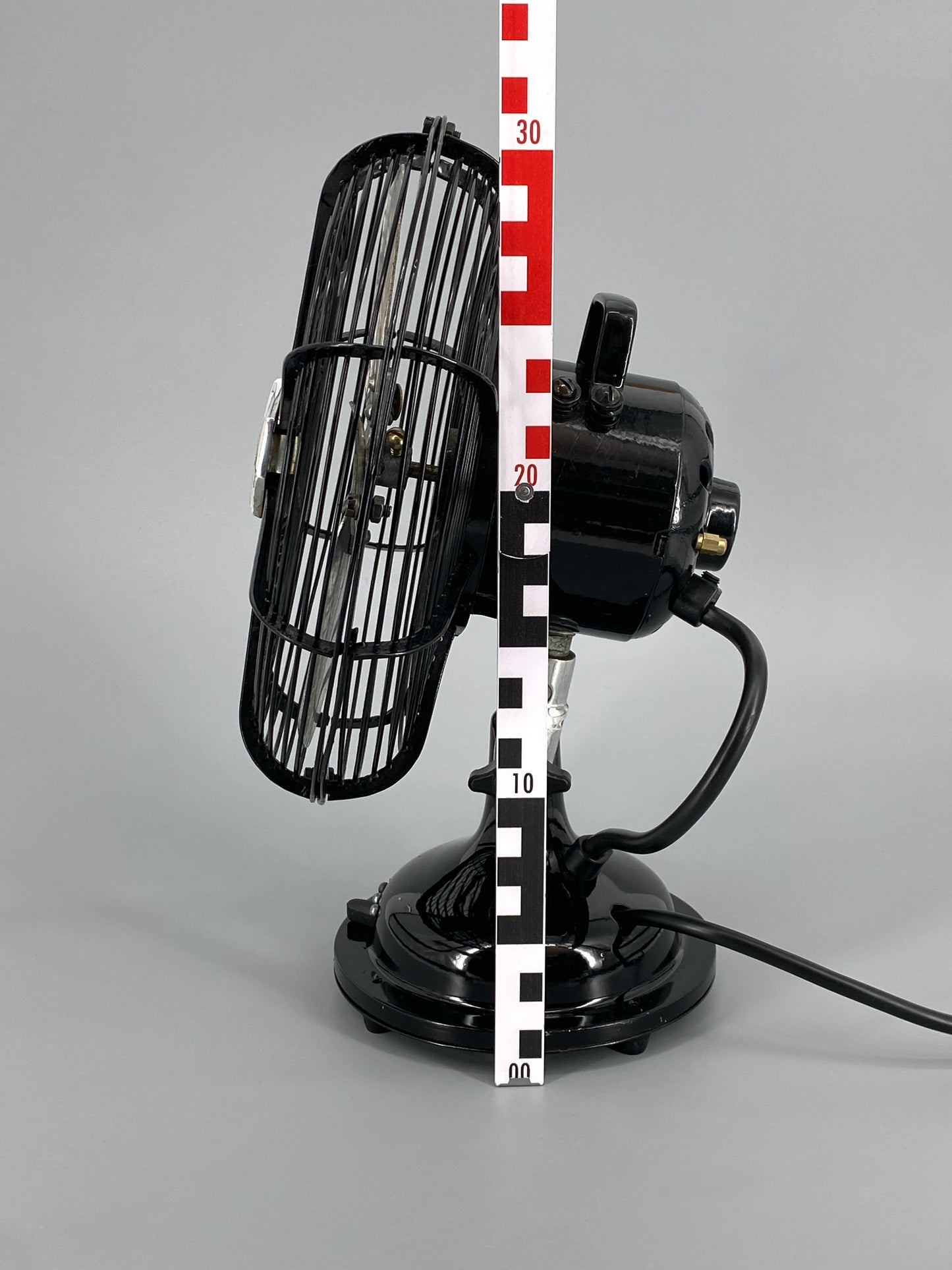 Massiver Tischventilator "Taifun", Kult-Modell von Ikea