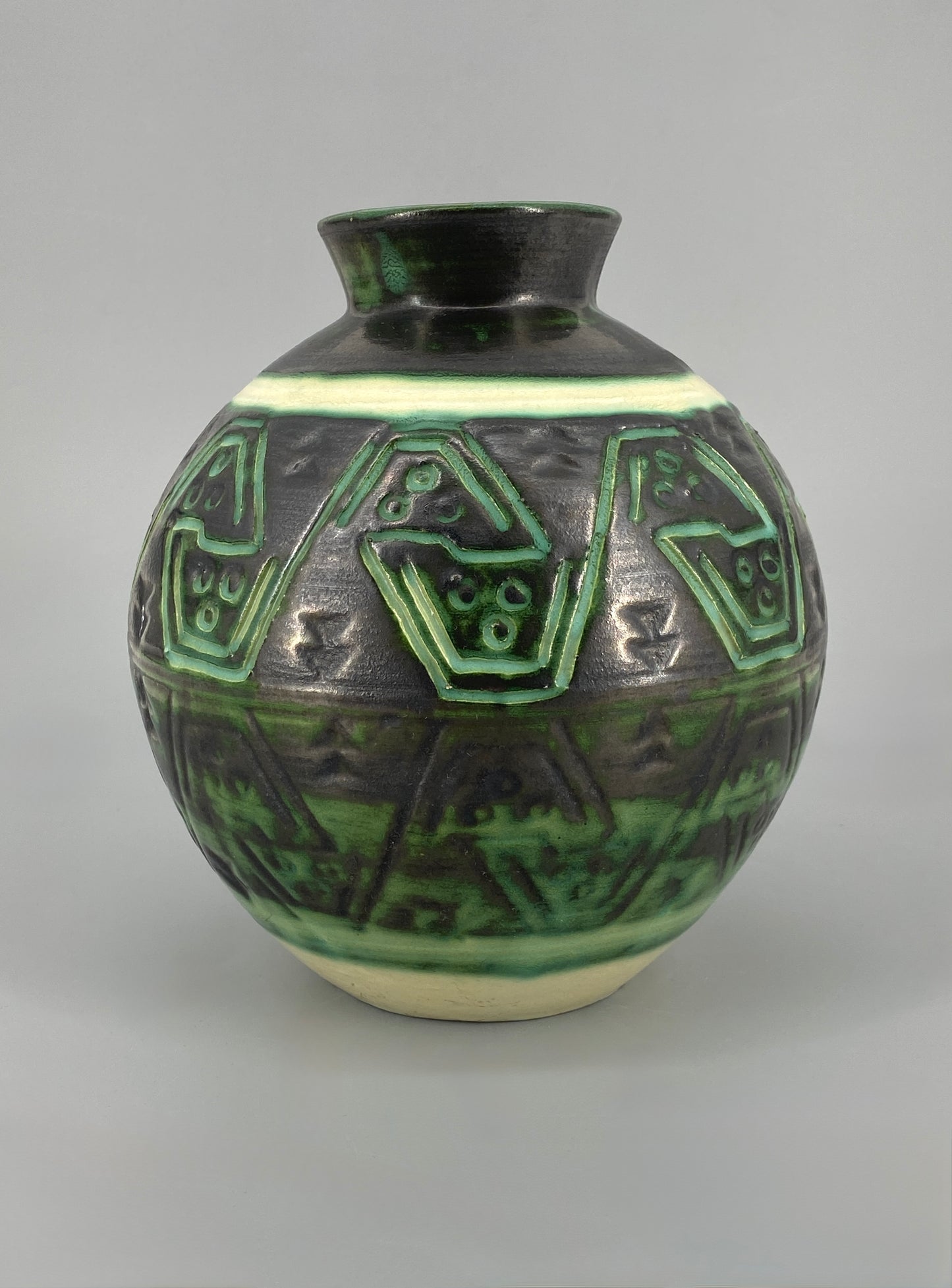 Bauchige Keramikvase mit irisierender Glasur aus Finnland