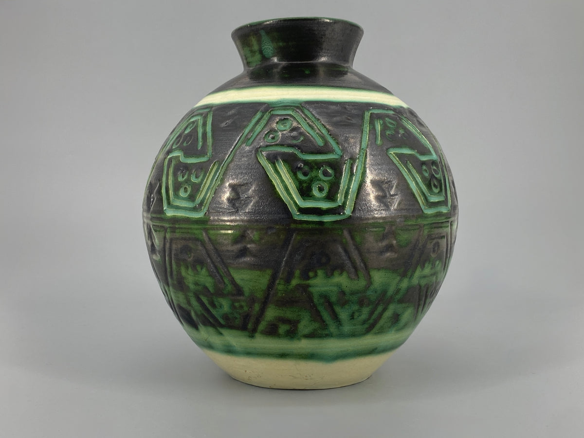 Bauchige Keramikvase mit irisierender Glasur aus Finnland – Design54