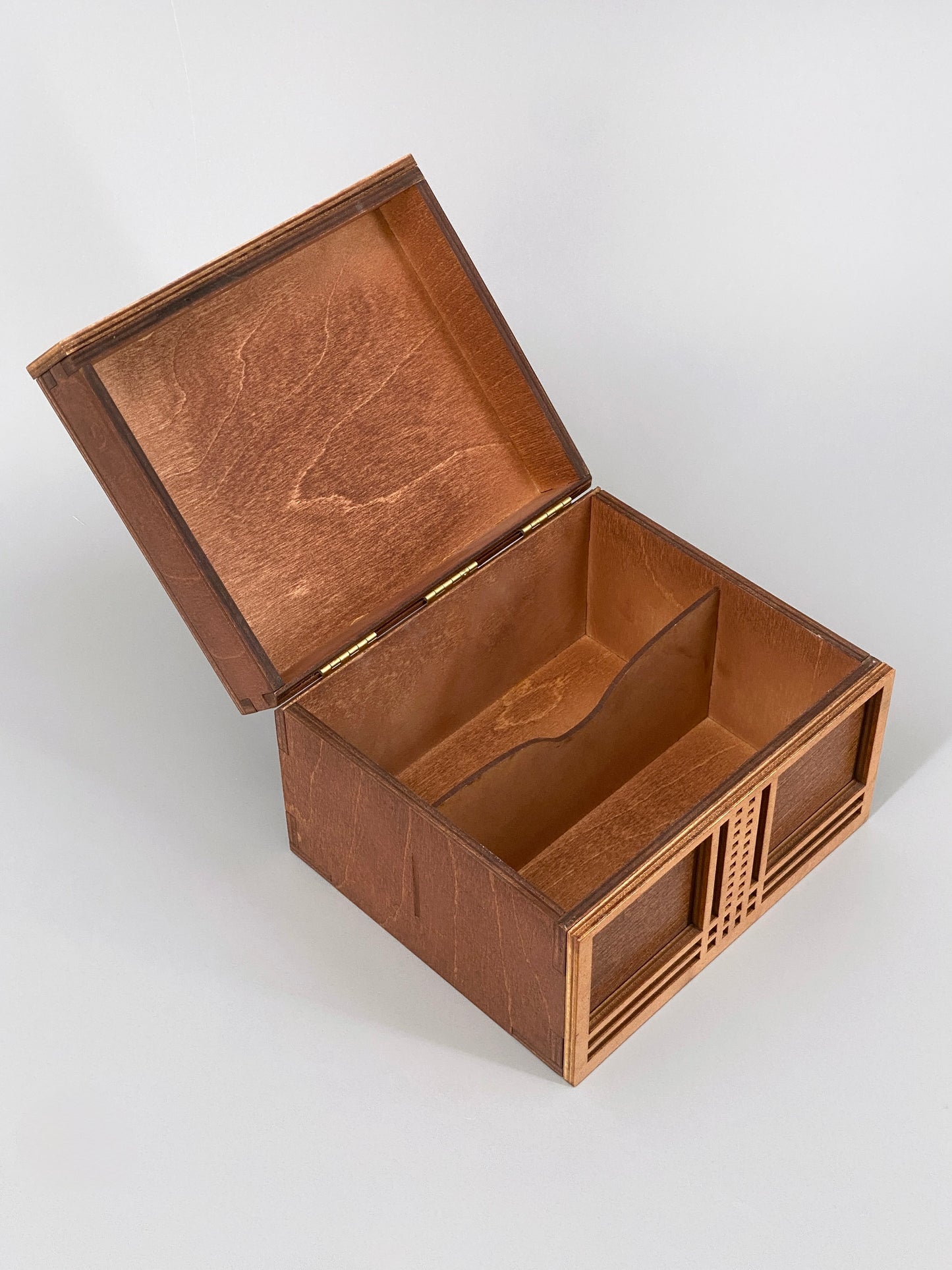 Vintage Schatulle aus Holz mit Geometrischem Muster