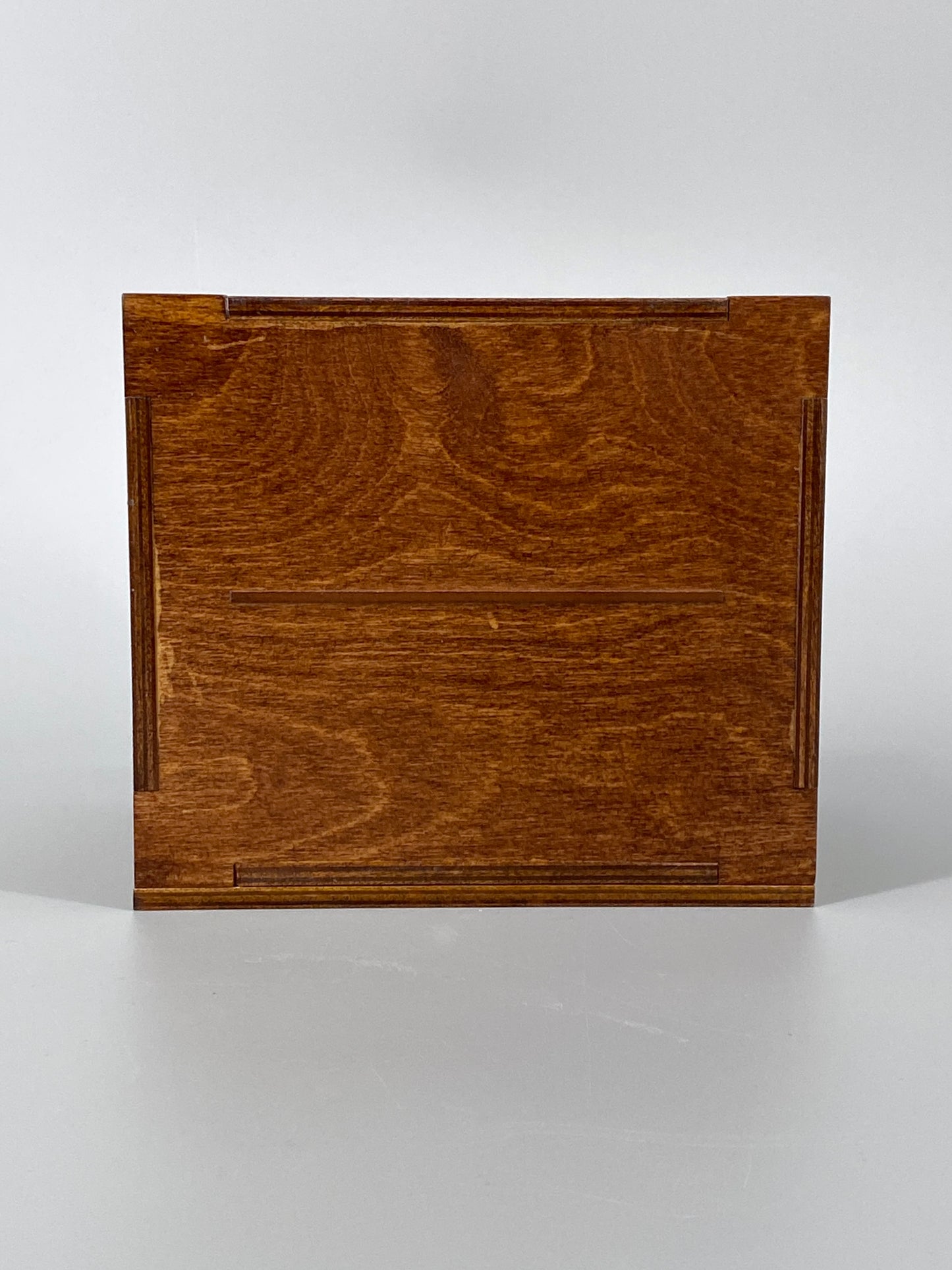 Vintage Schatulle aus Holz mit Geometrischem Muster