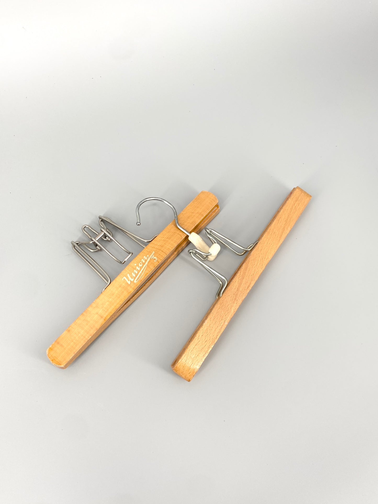 21X Set Kleiderbügel Holz, Auch Hosenkleiderbügel