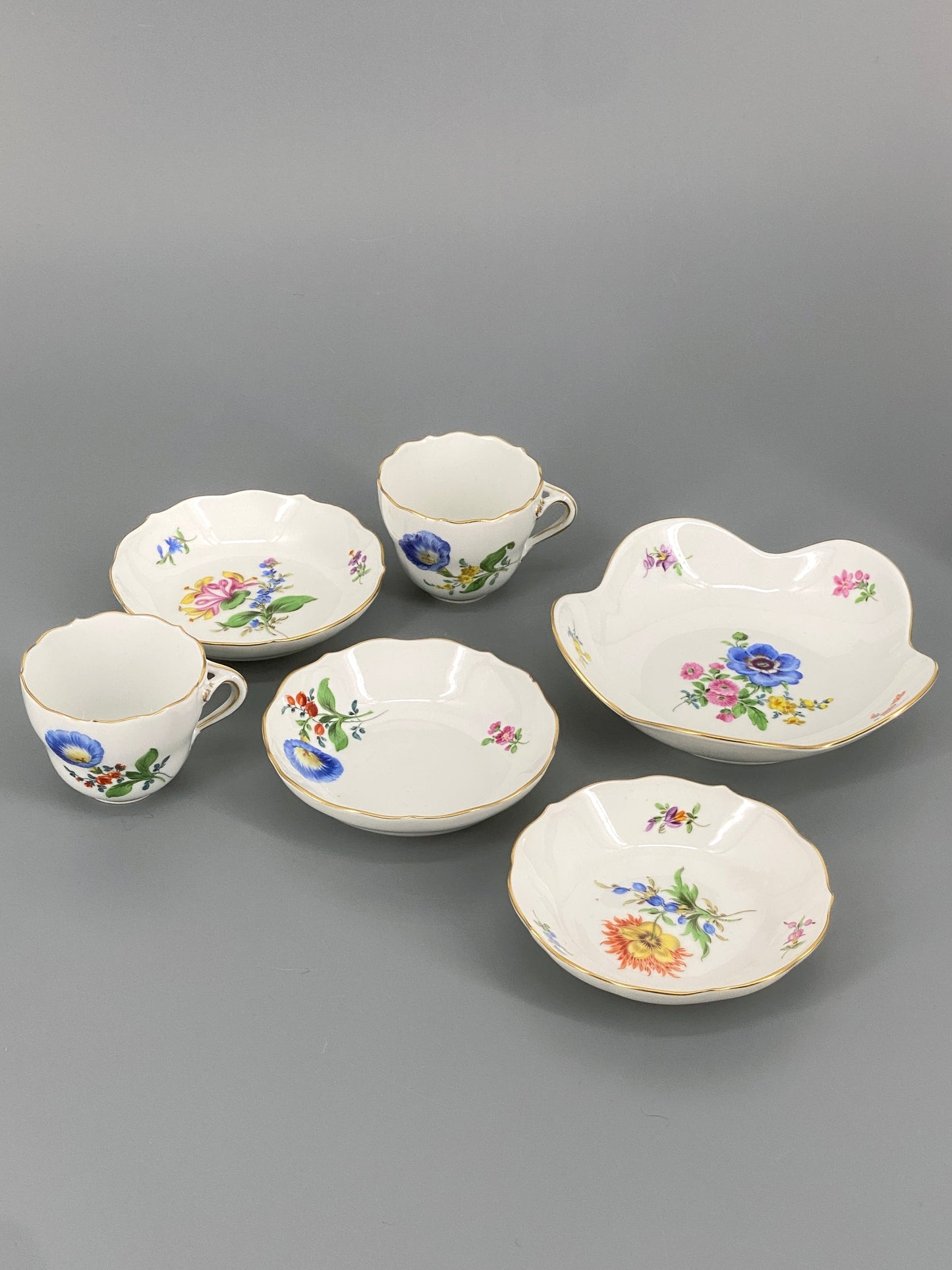 Meissen Porzellan Geschirr Konvolut, Blumendekor